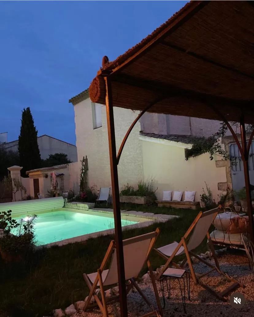 Balcony/Terrace, Swimming Pool in Maison 1823 - Suites de charme à Garons