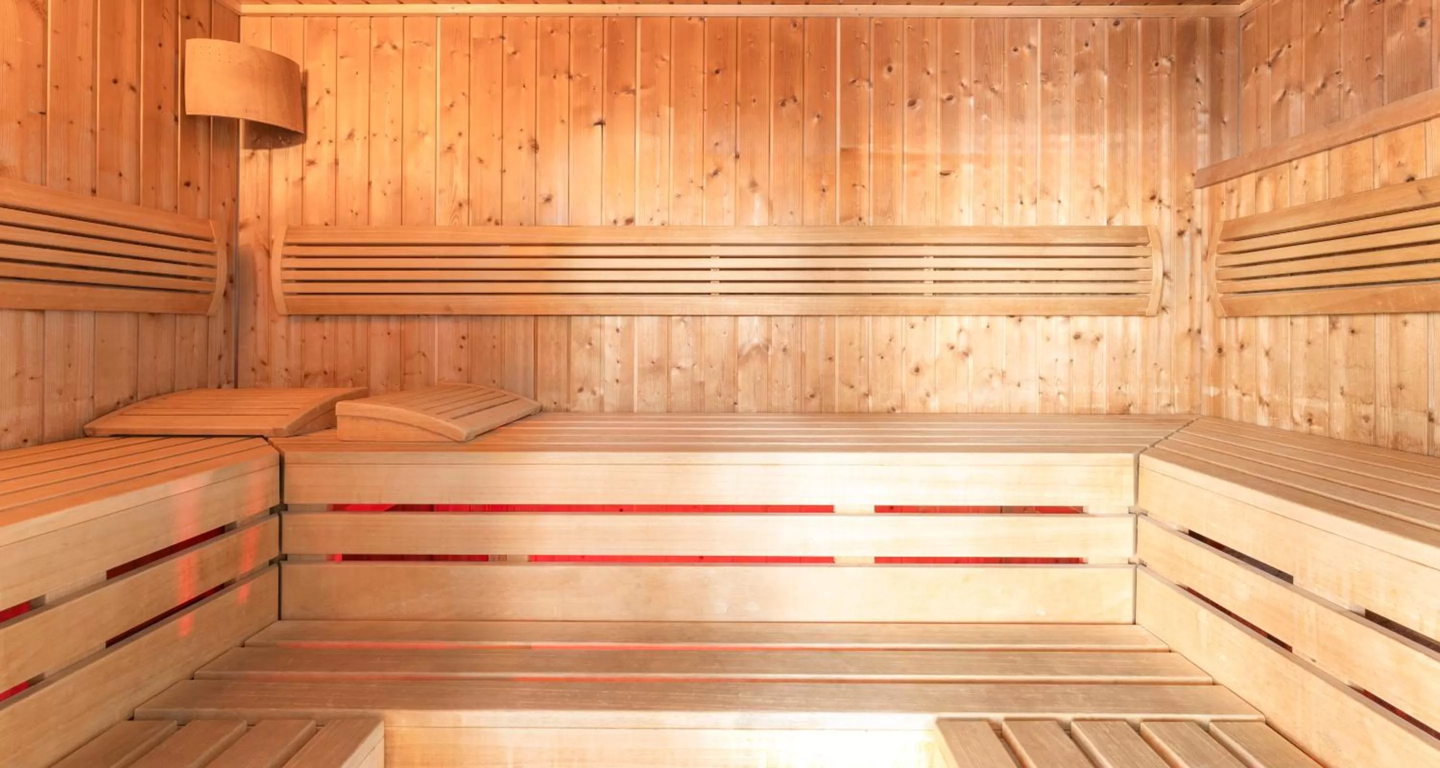 Sauna in PLAZA Premium Köln