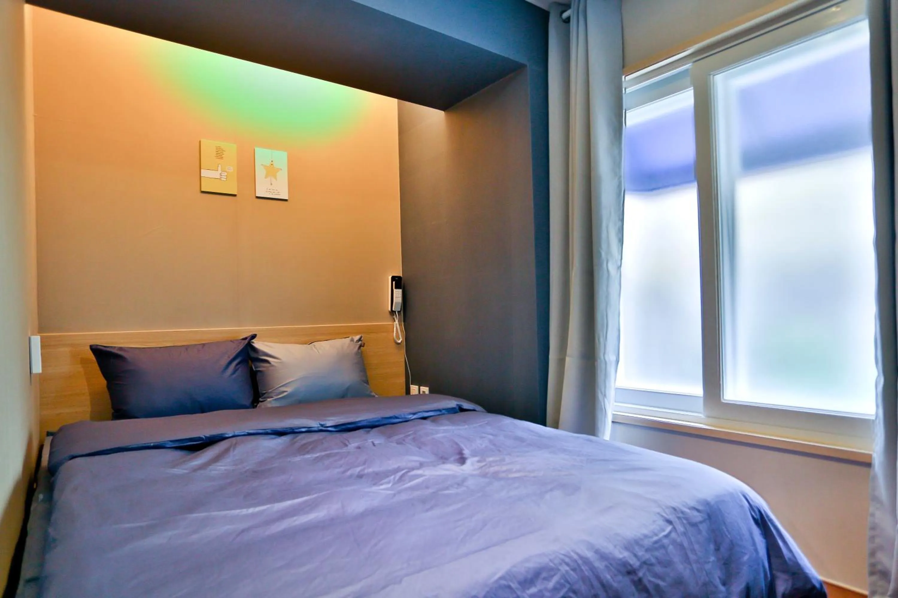 Bathroom, Bed in Ezstay-Nampo