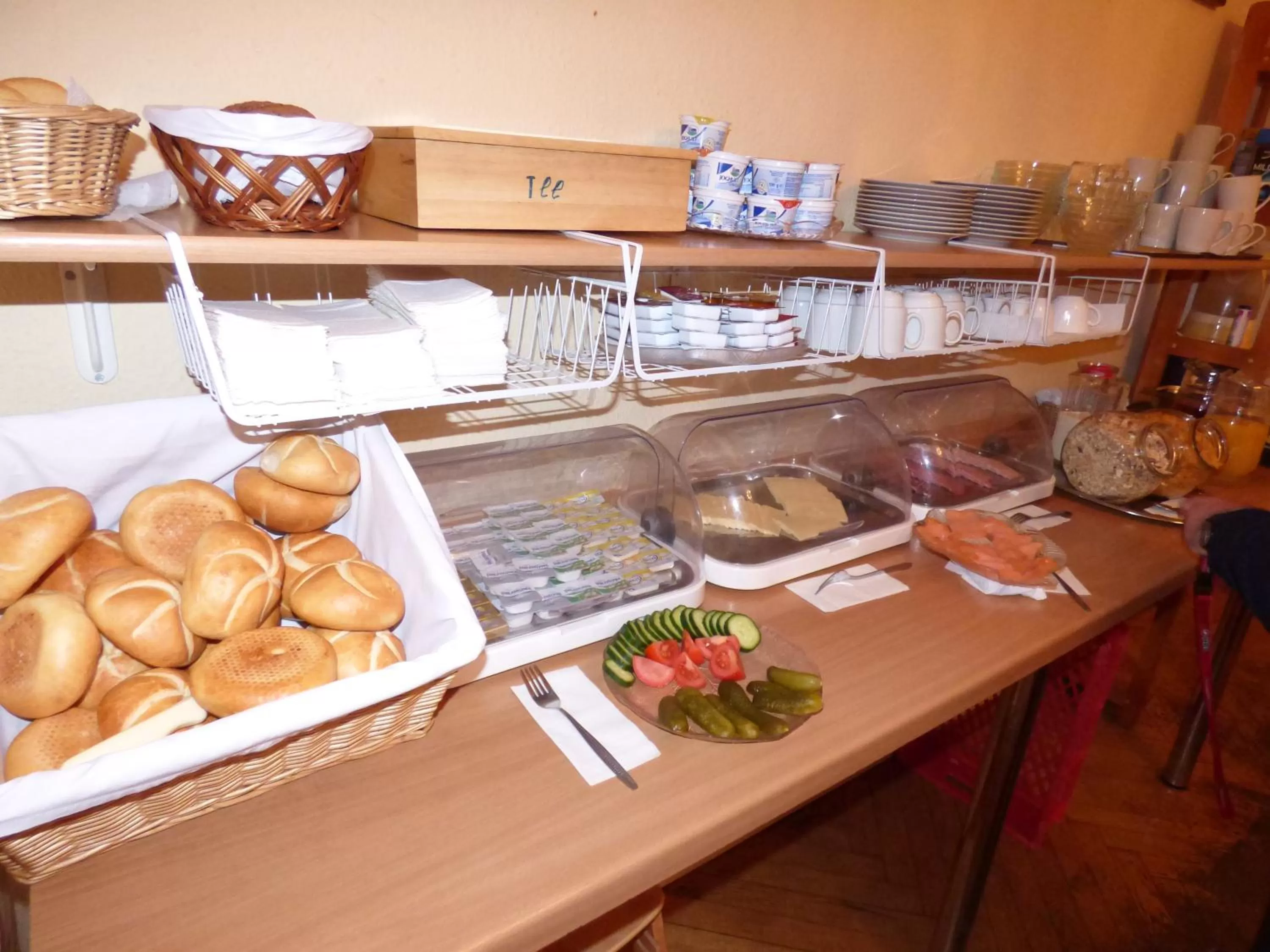 Buffet breakfast in Hotel Pension Bernstein am Kurfürstendamm