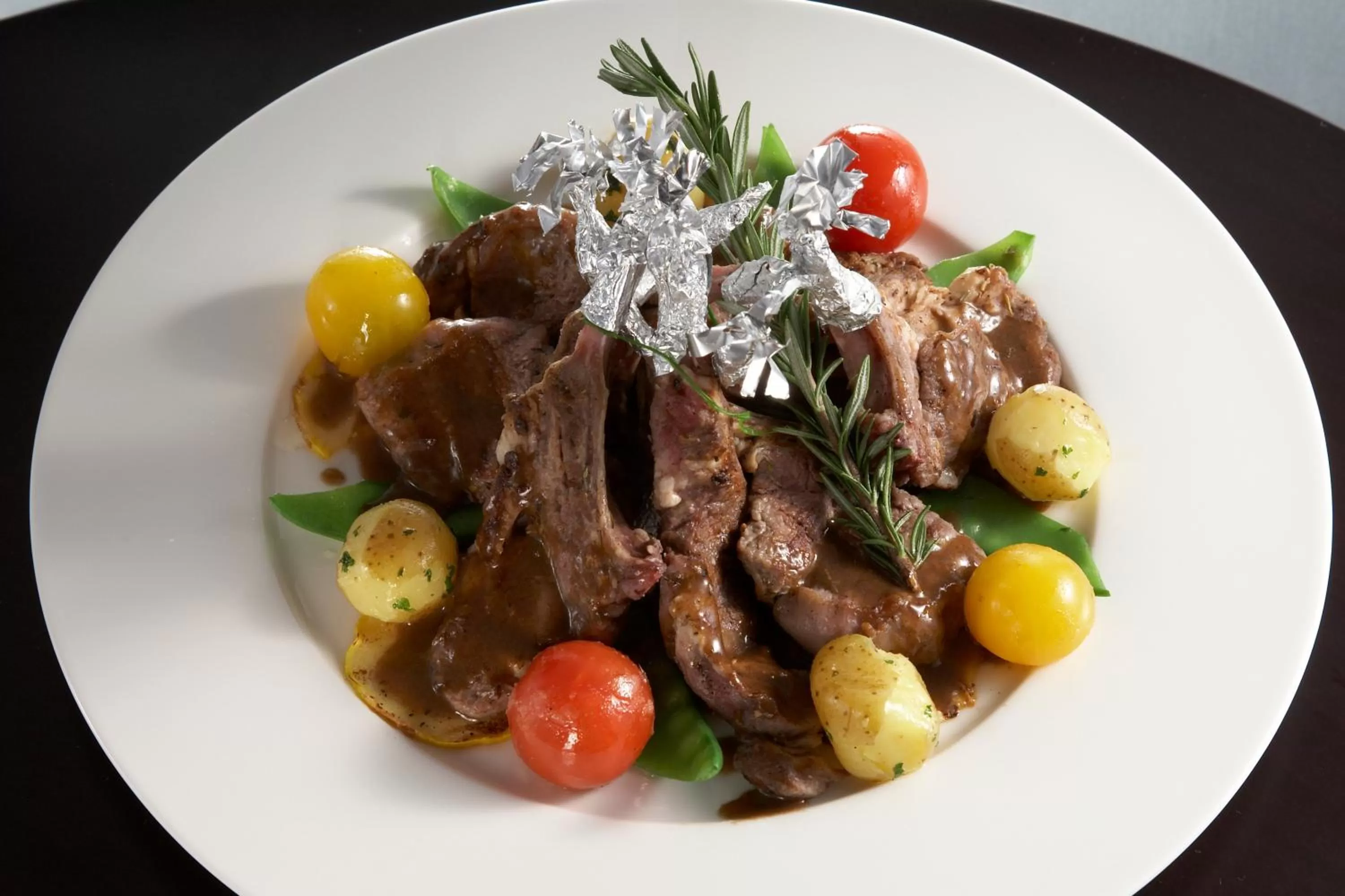 Food and drinks in Al Manzel Hotel Apartments