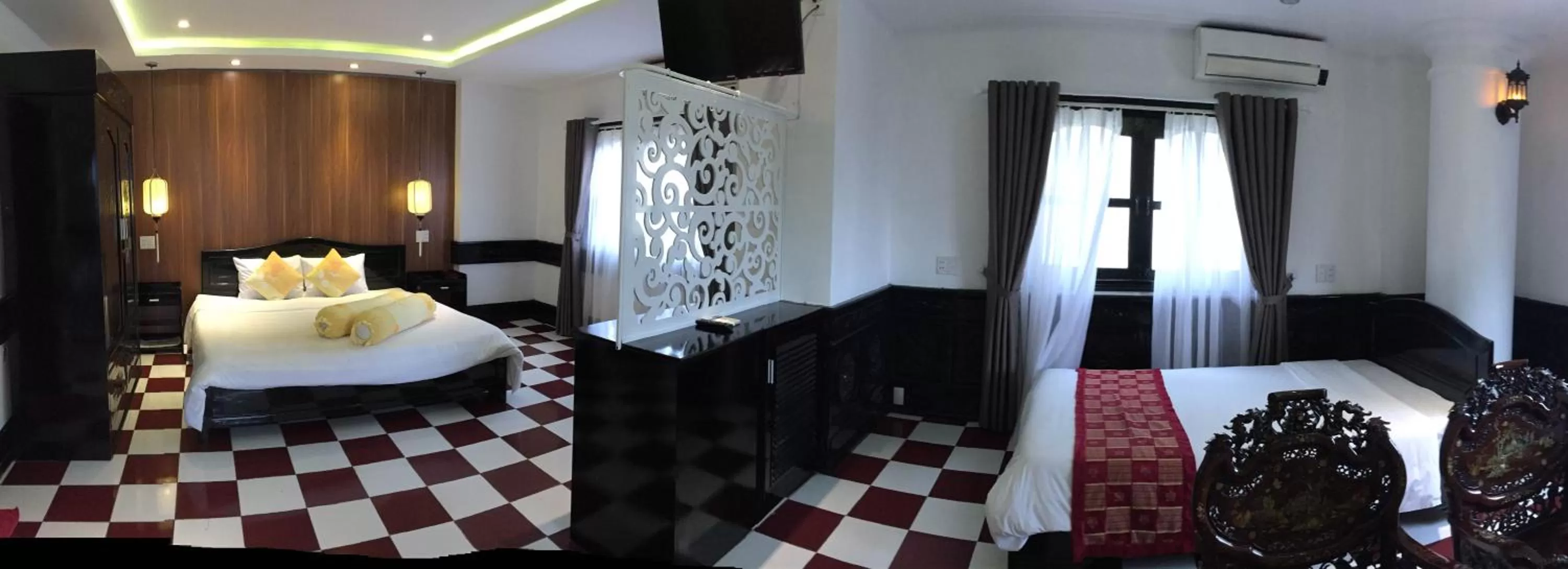 Deluxe Family Room in Hai Yen Hotel