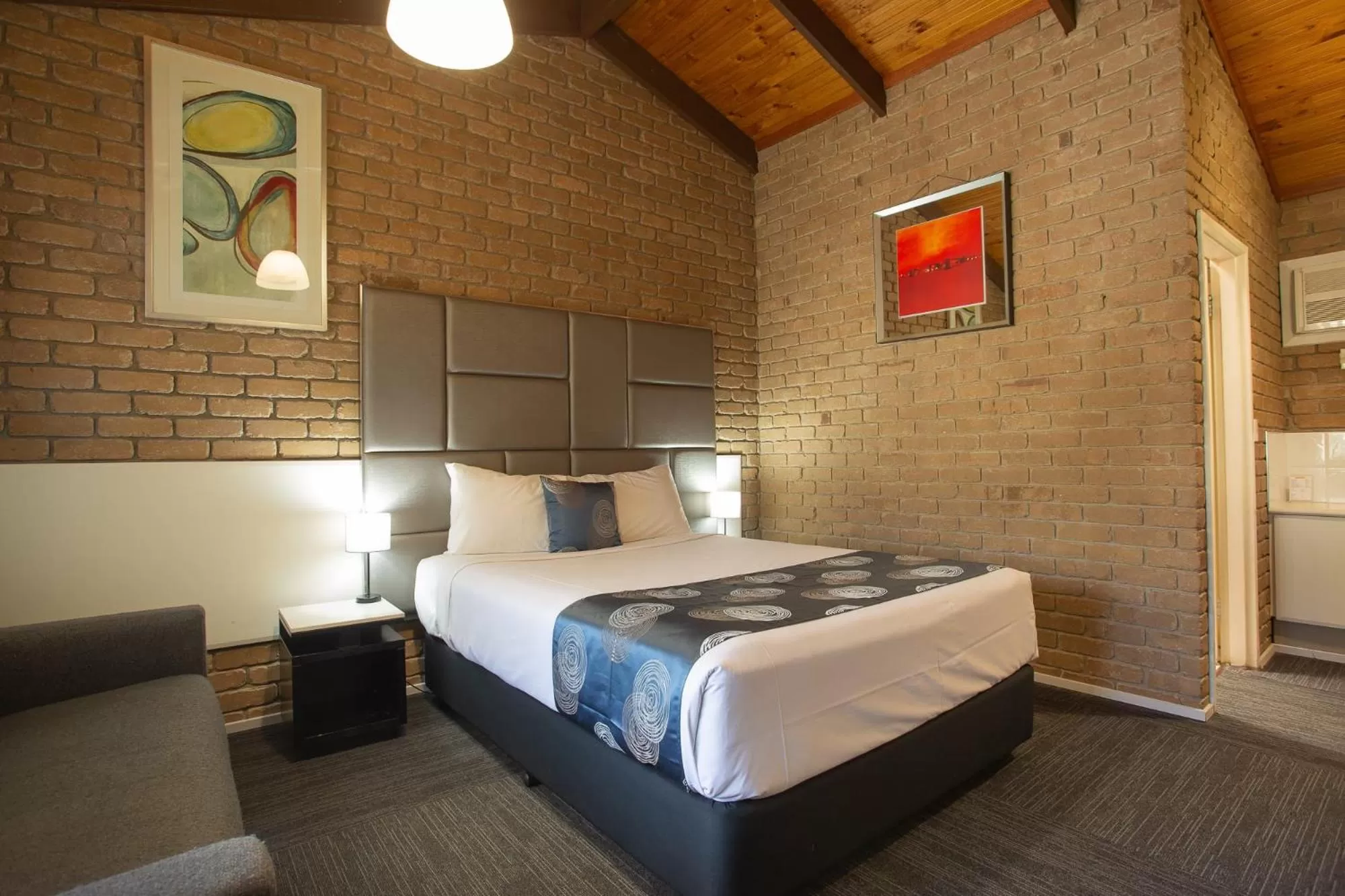 Bed in Goldfields Motel