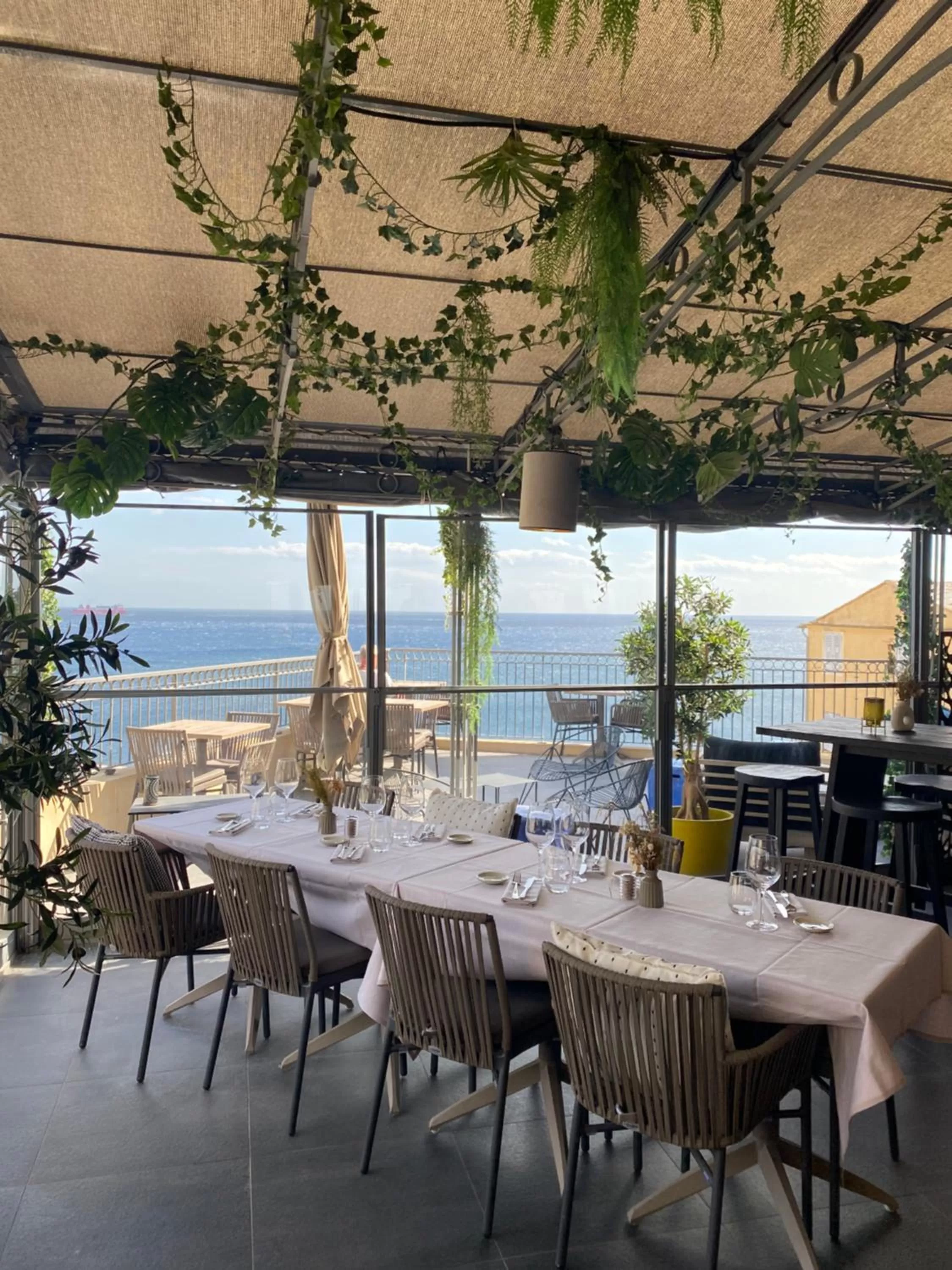 Property building in Hôtel Des Gouverneurs