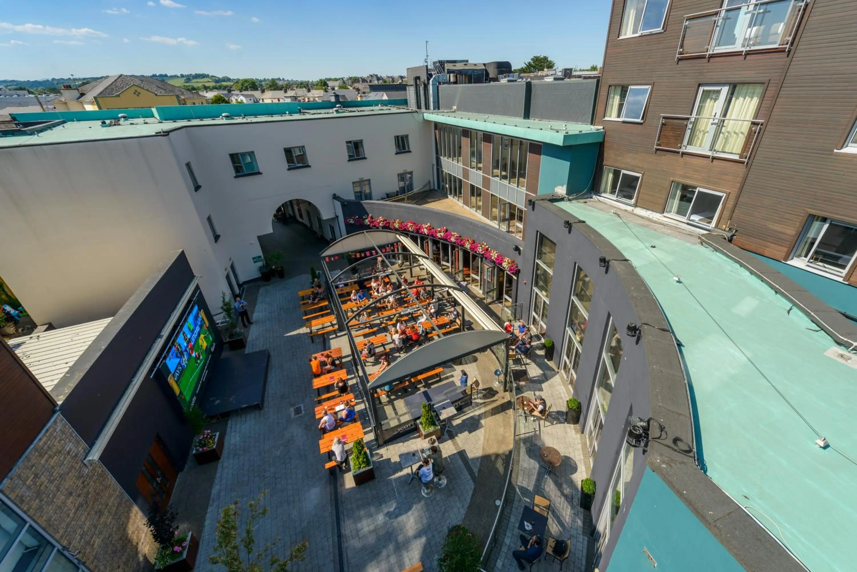 Bird's eye view in Scott's Hotel