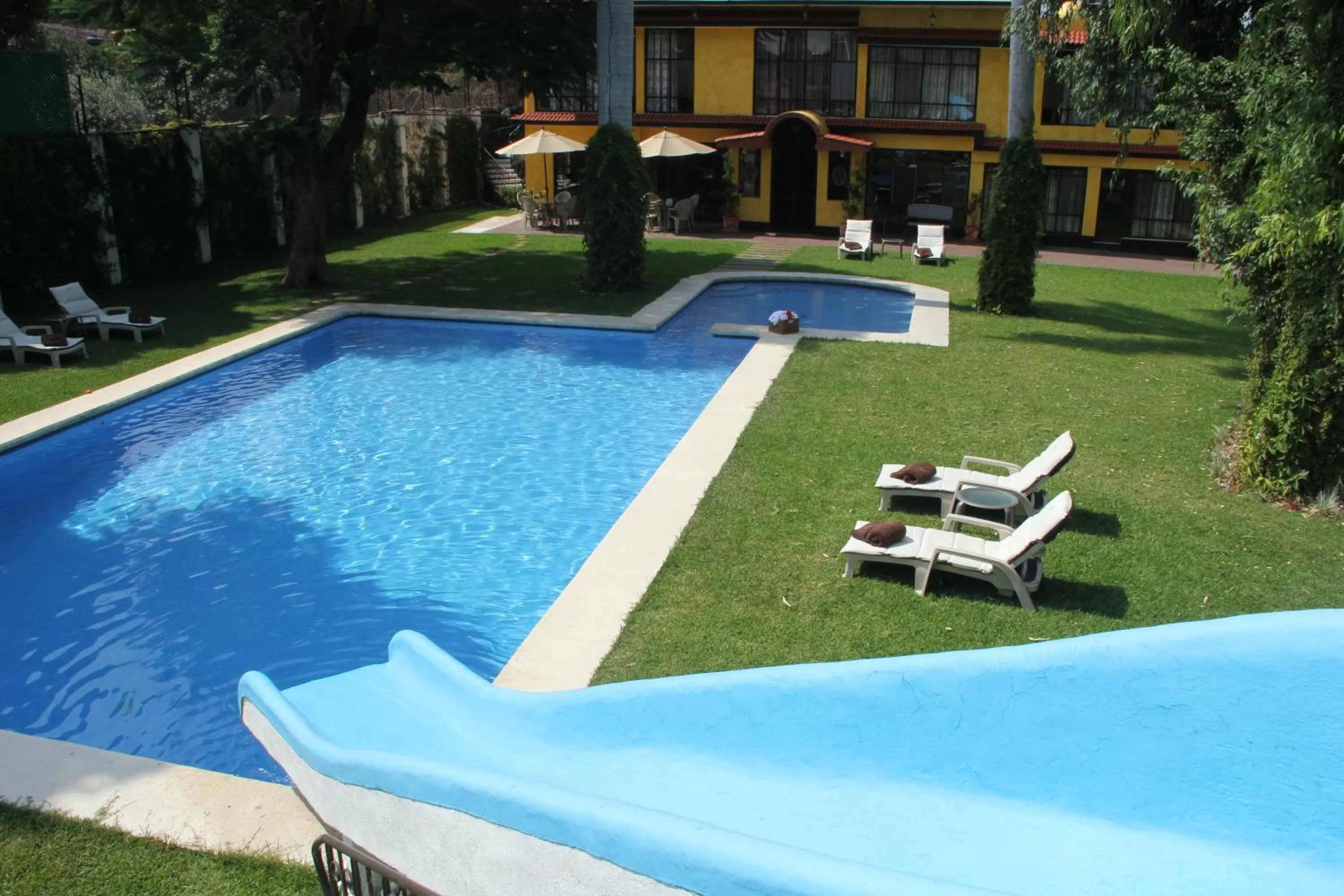 Swimming pool in Hotel La Villa Real