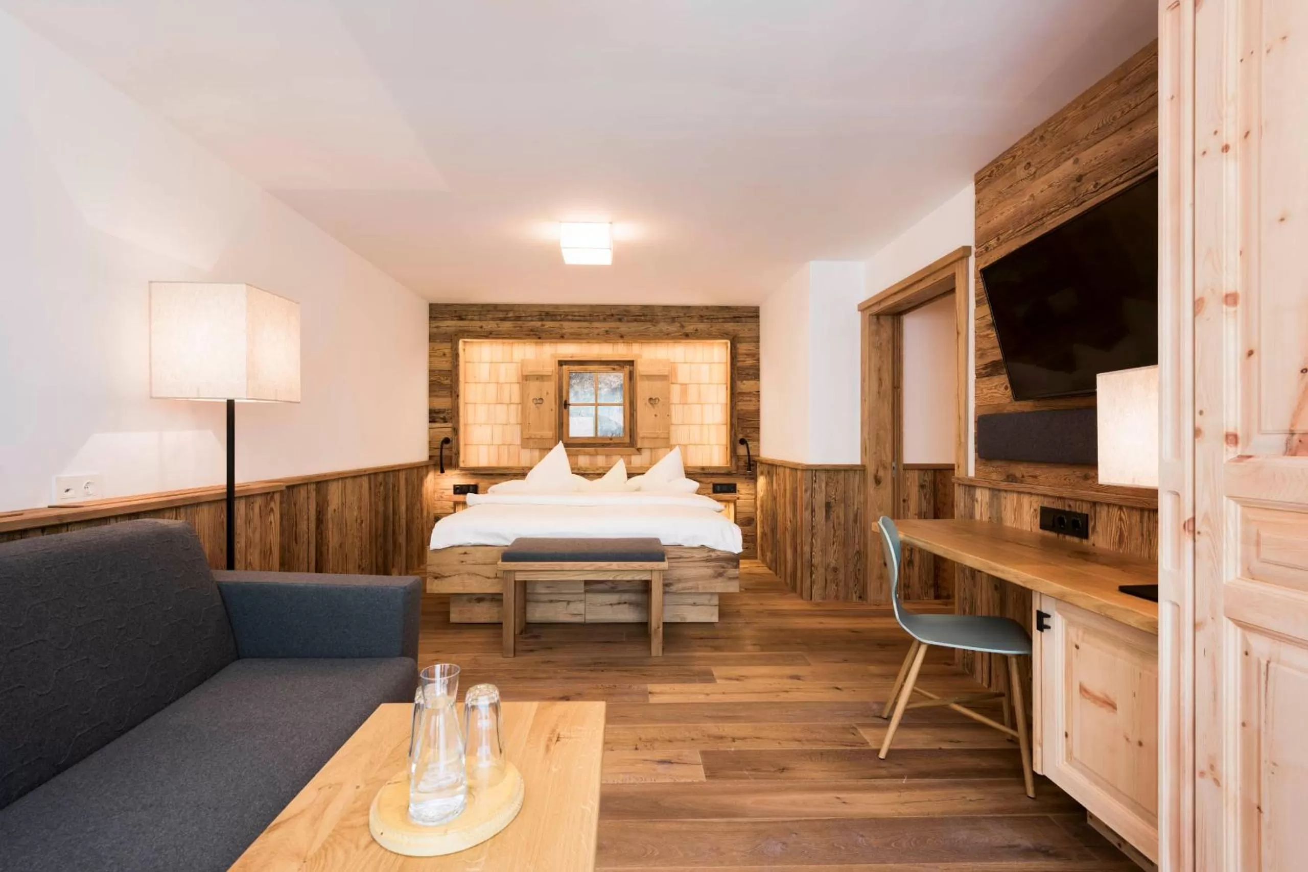 Bedroom, Bed in Hotel Stubaierhof