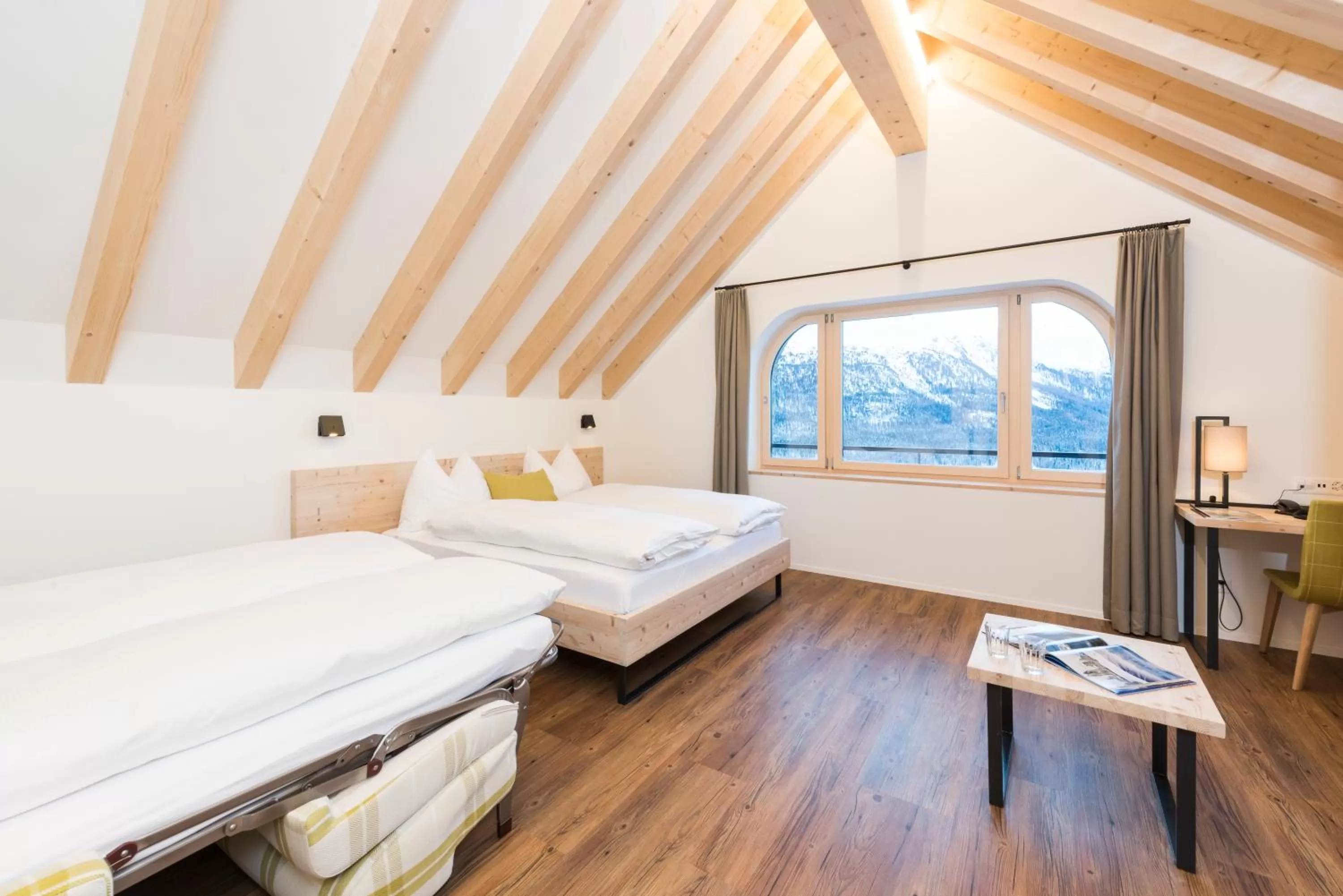 Photo of the whole room, Bed in Randolins Familienresort