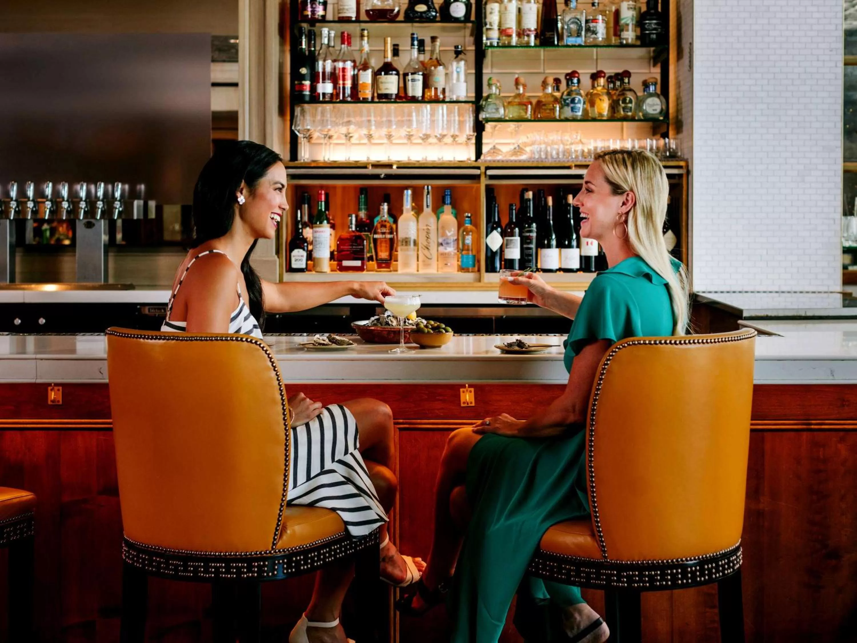 Lounge or bar in Claremont Resort & Club