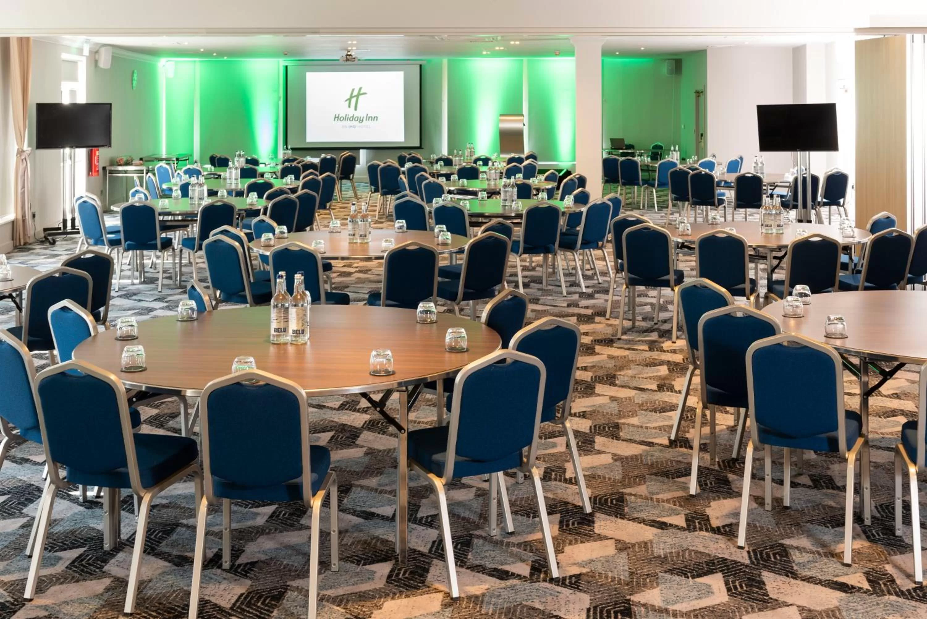 Meeting/conference room in Holiday Inn Birmingham M6, Jct7 by IHG