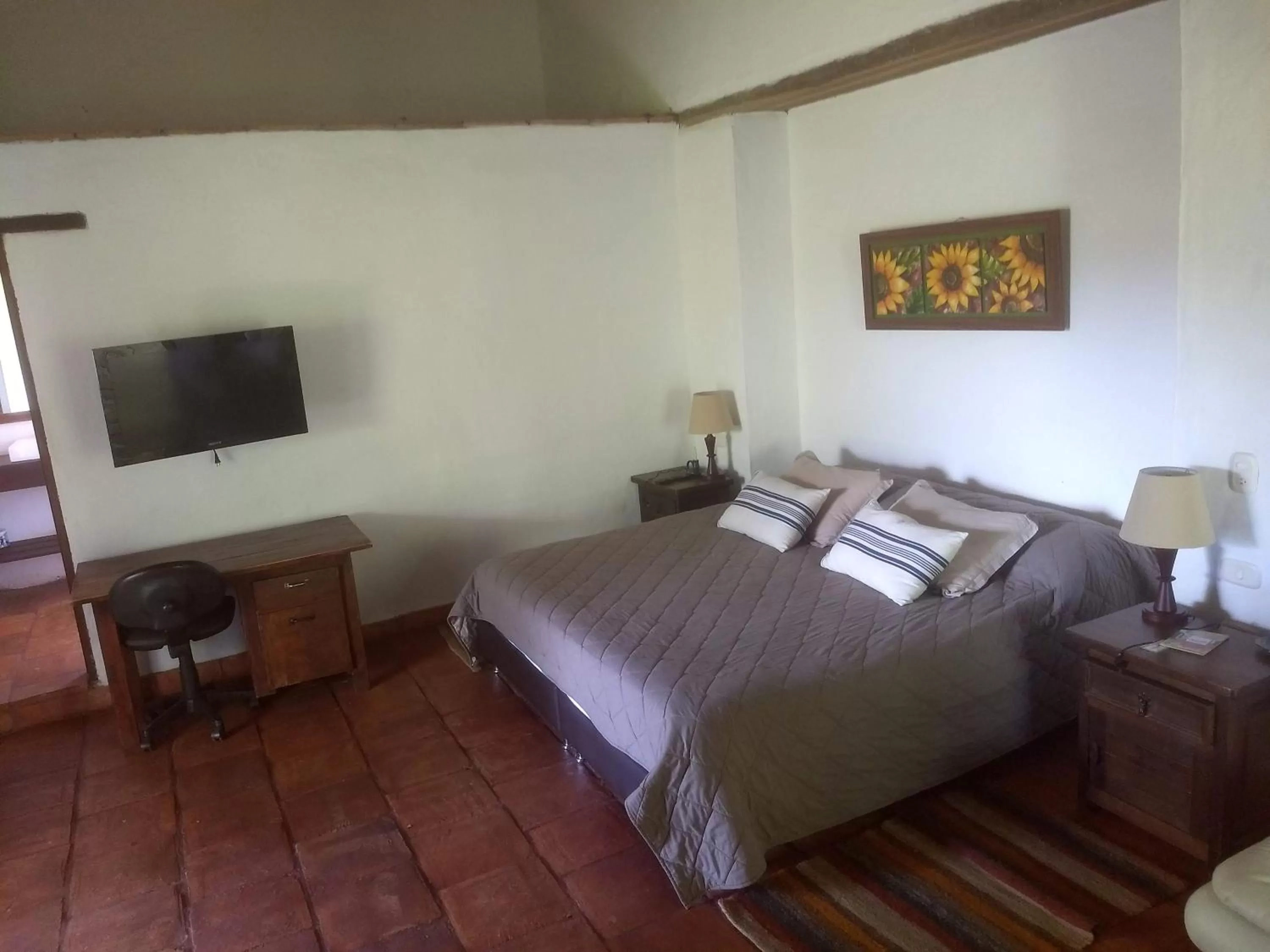 Photo of the whole room, Bed in Achiotte Hotel Boutique by Masaya