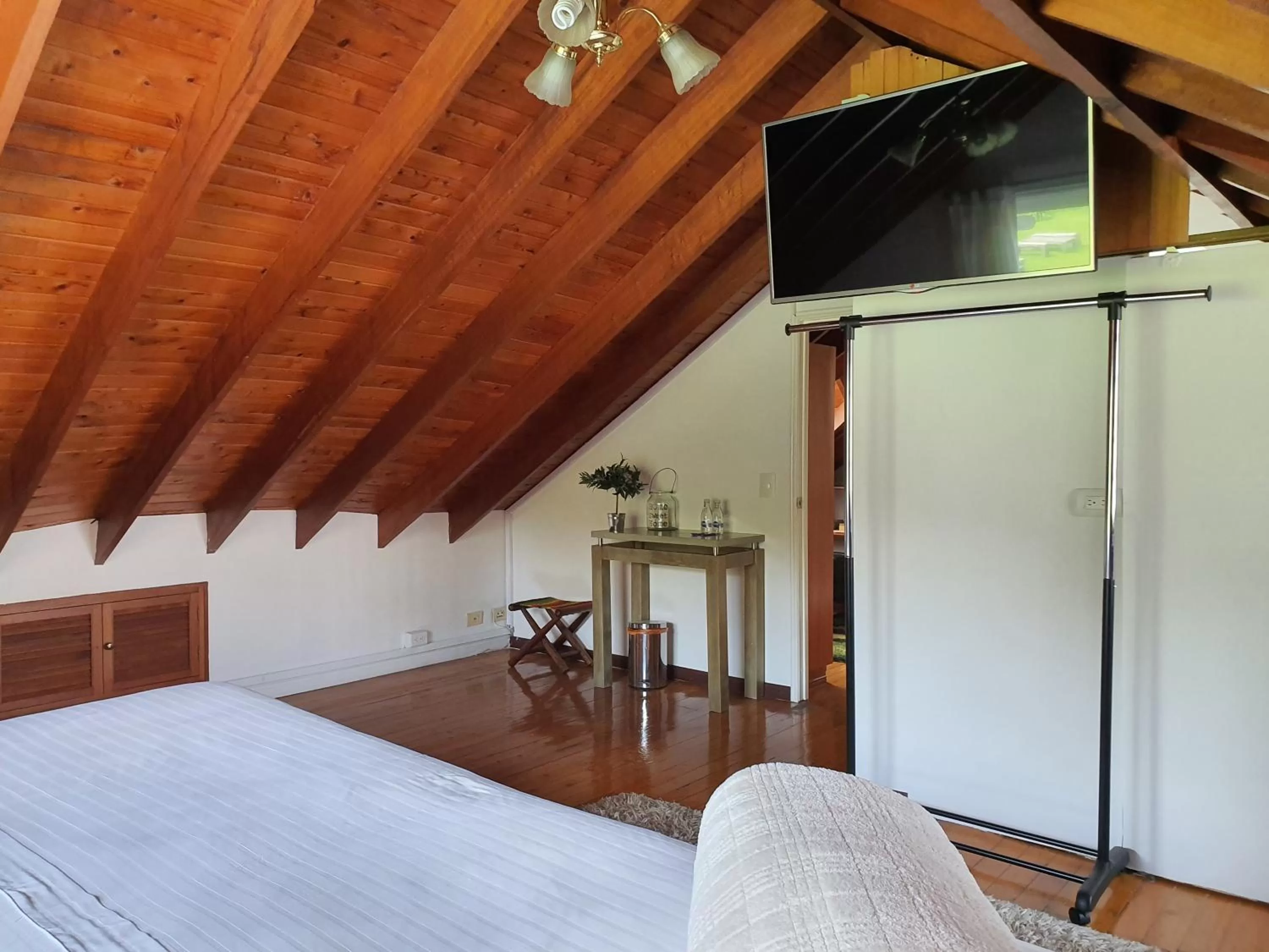 TV and multimedia, Bed in Hotel Casa Madero