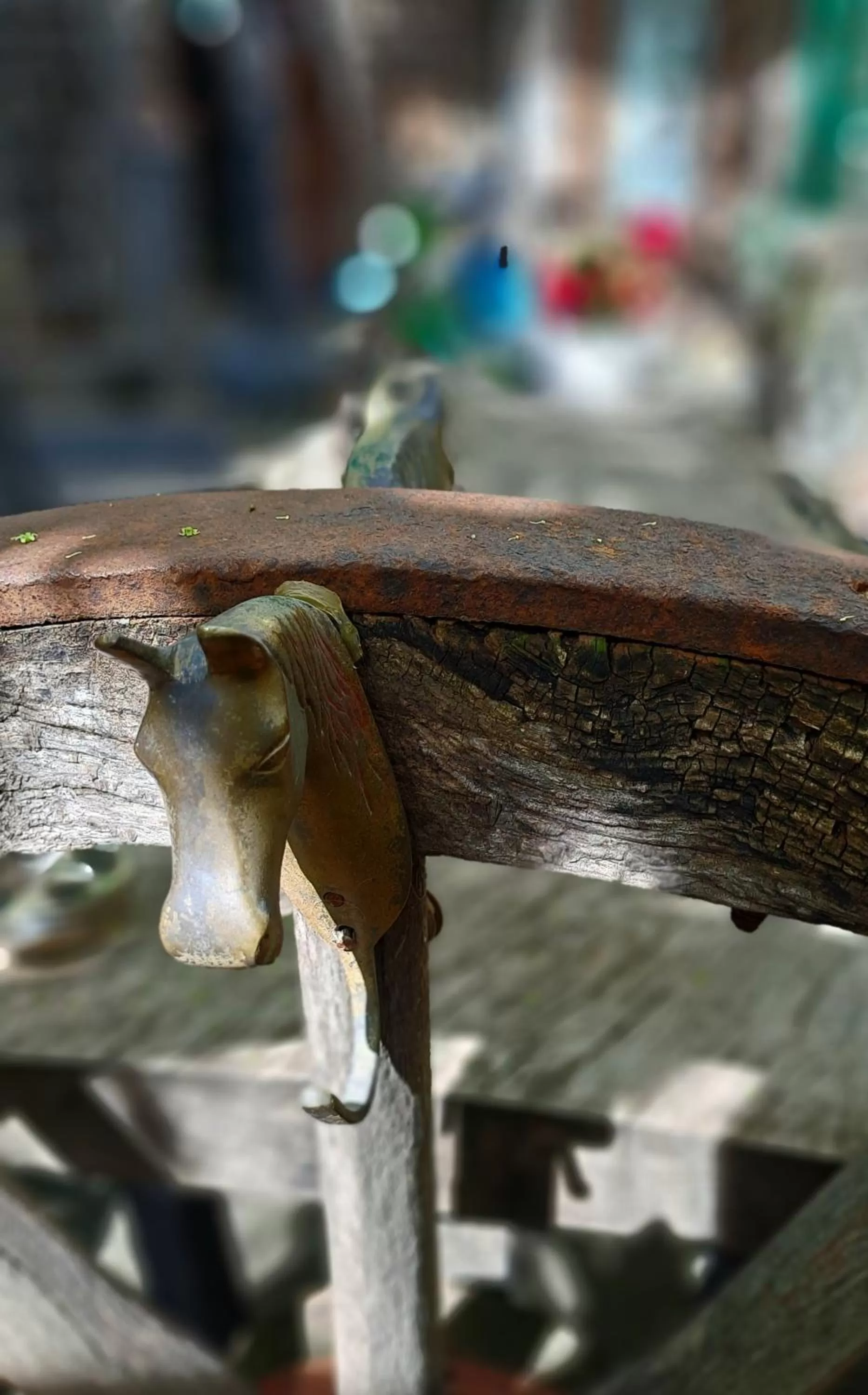 Decorative detail, Other Animals in Qilimcha's Guesthouse