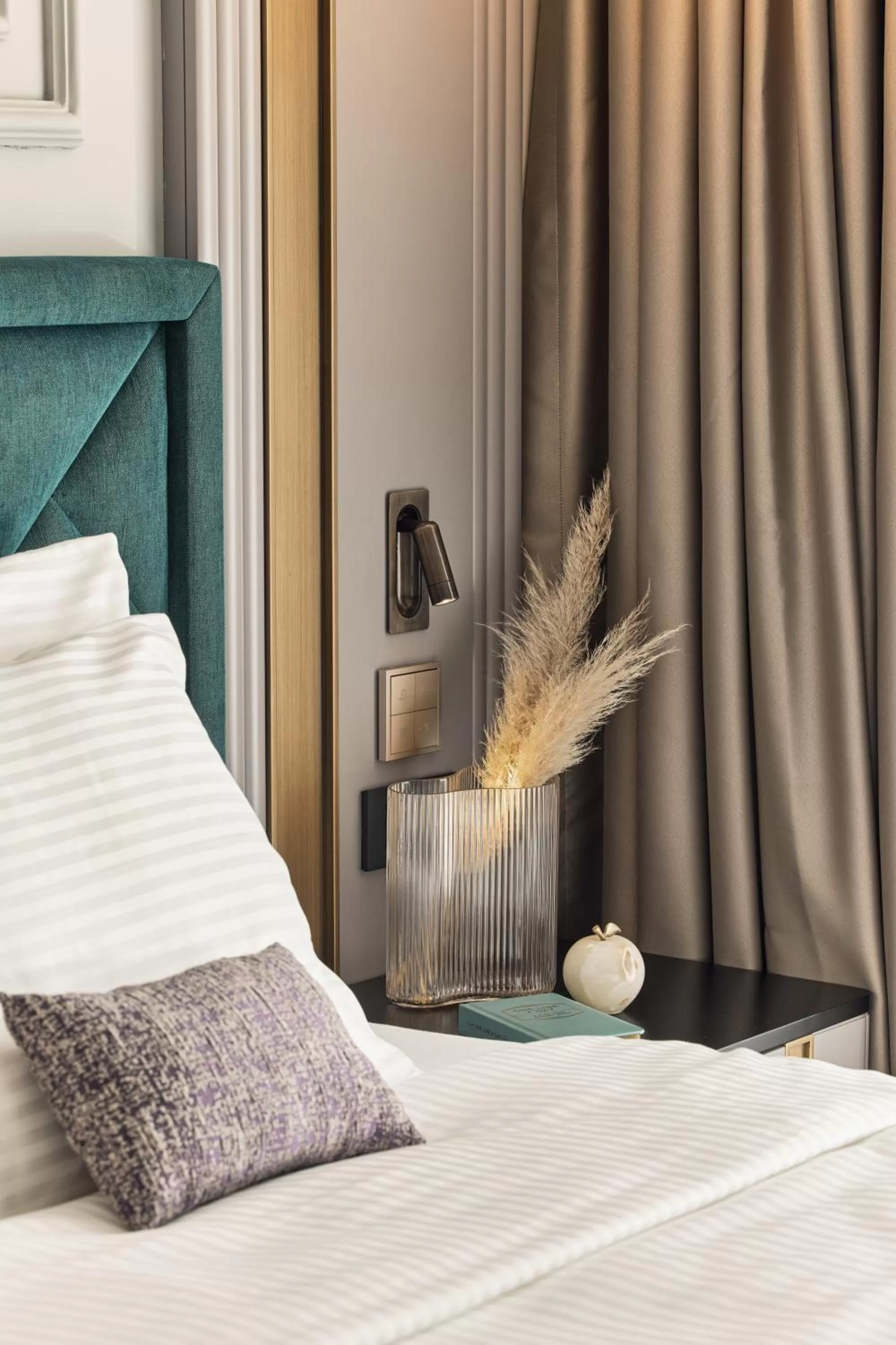 Bed in La Fleur Boutique Hotel