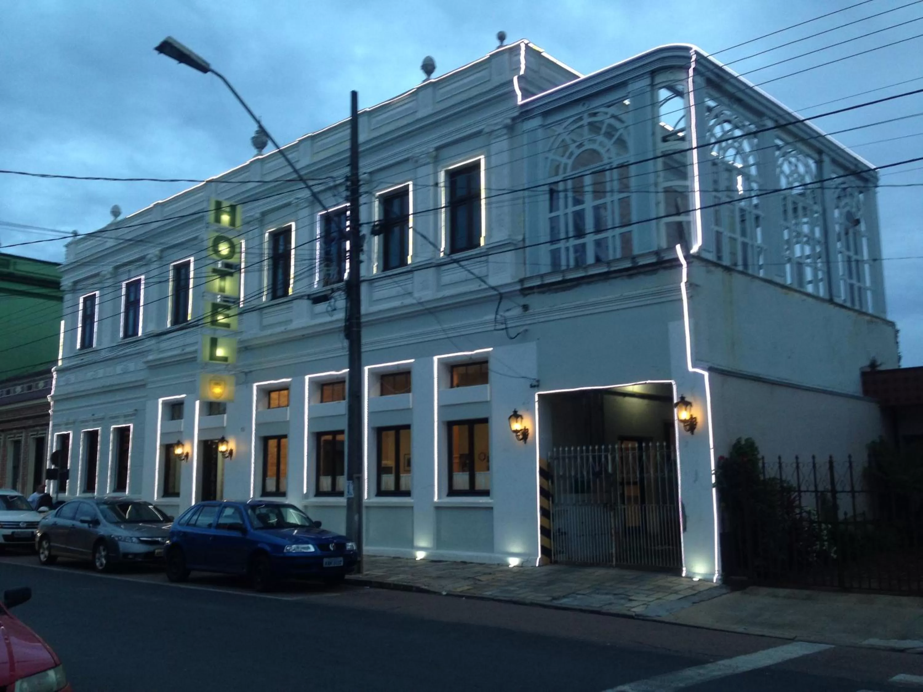 Facade/entrance, Property Building in Central Palace Hotel