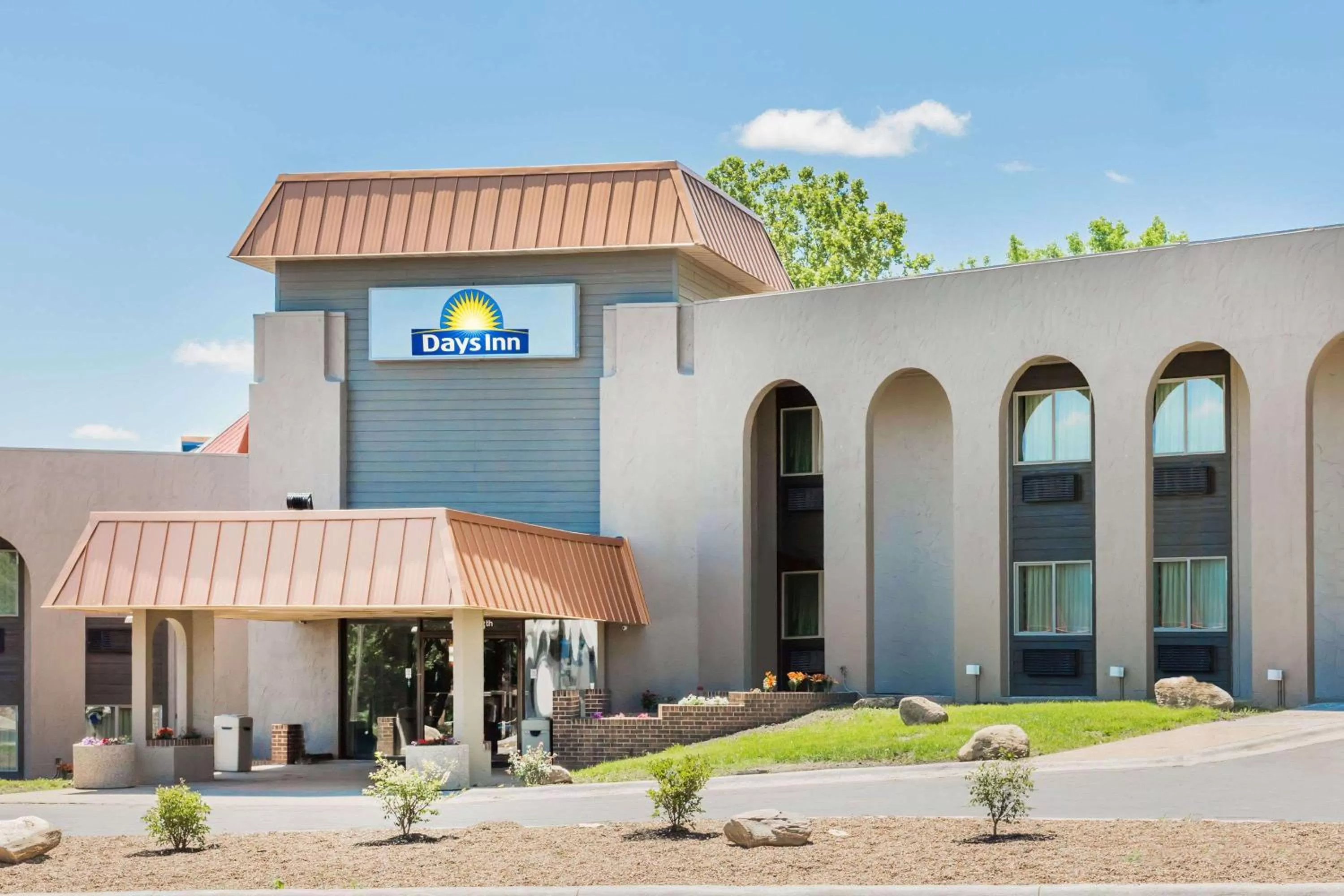 Days Inn by Wyndham Clive - West Des Moines