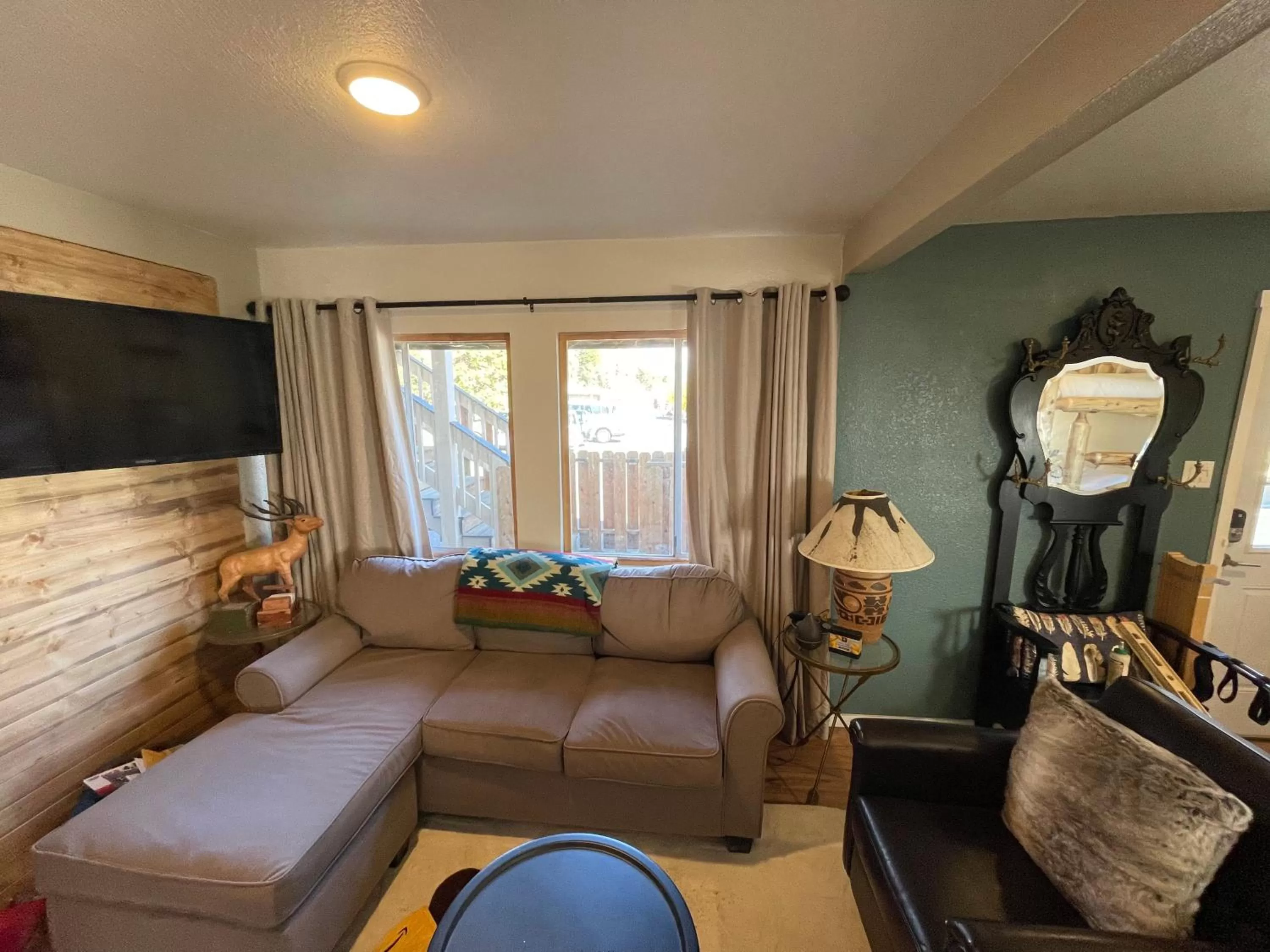 Living room in Yosemite Basecamp