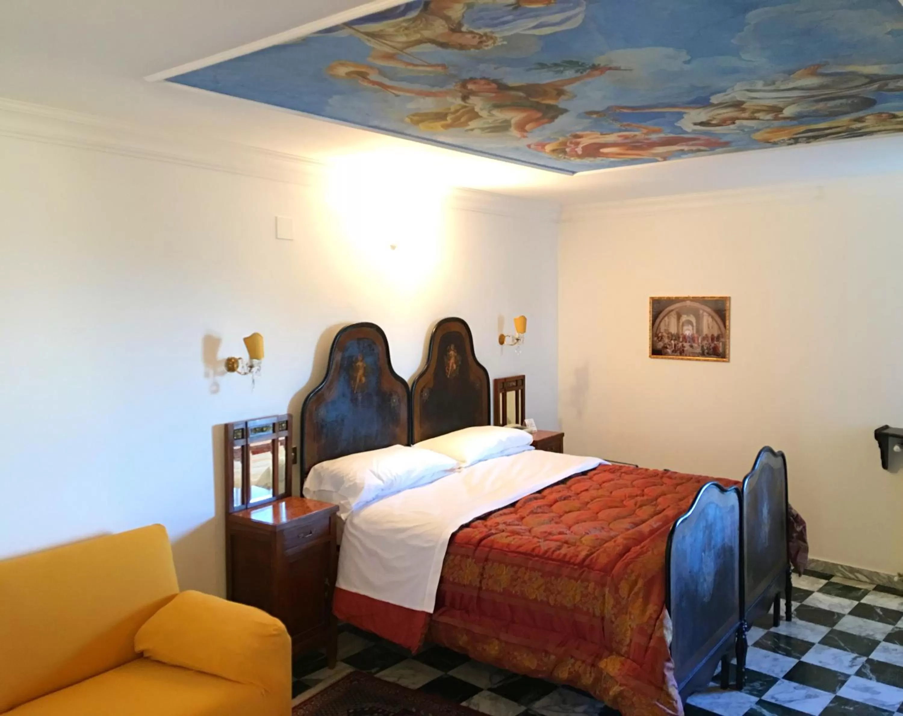 Photo of the whole room, Bed in Albergo Hotel Raffaello