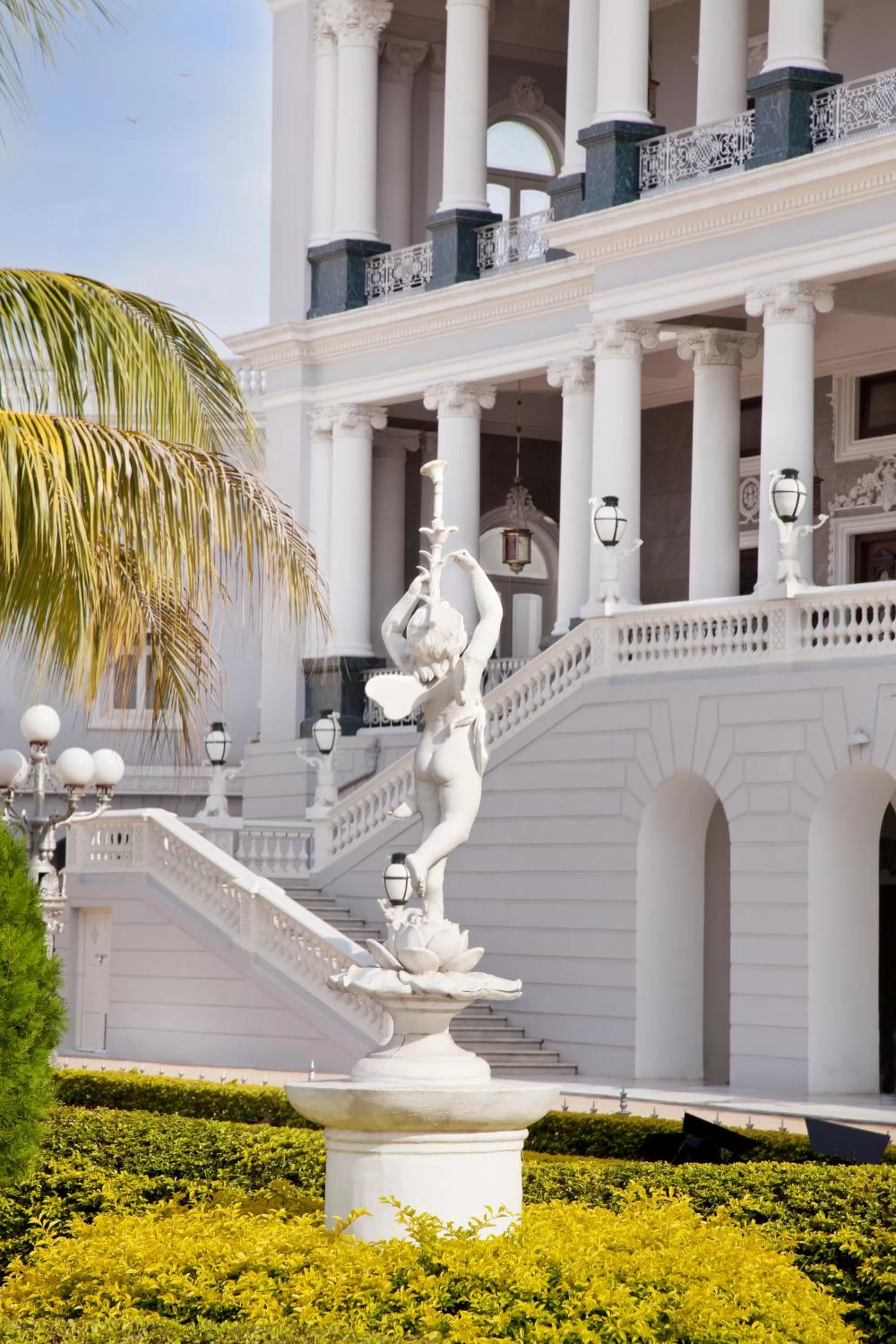 Day in Taj Falaknuma Palace
