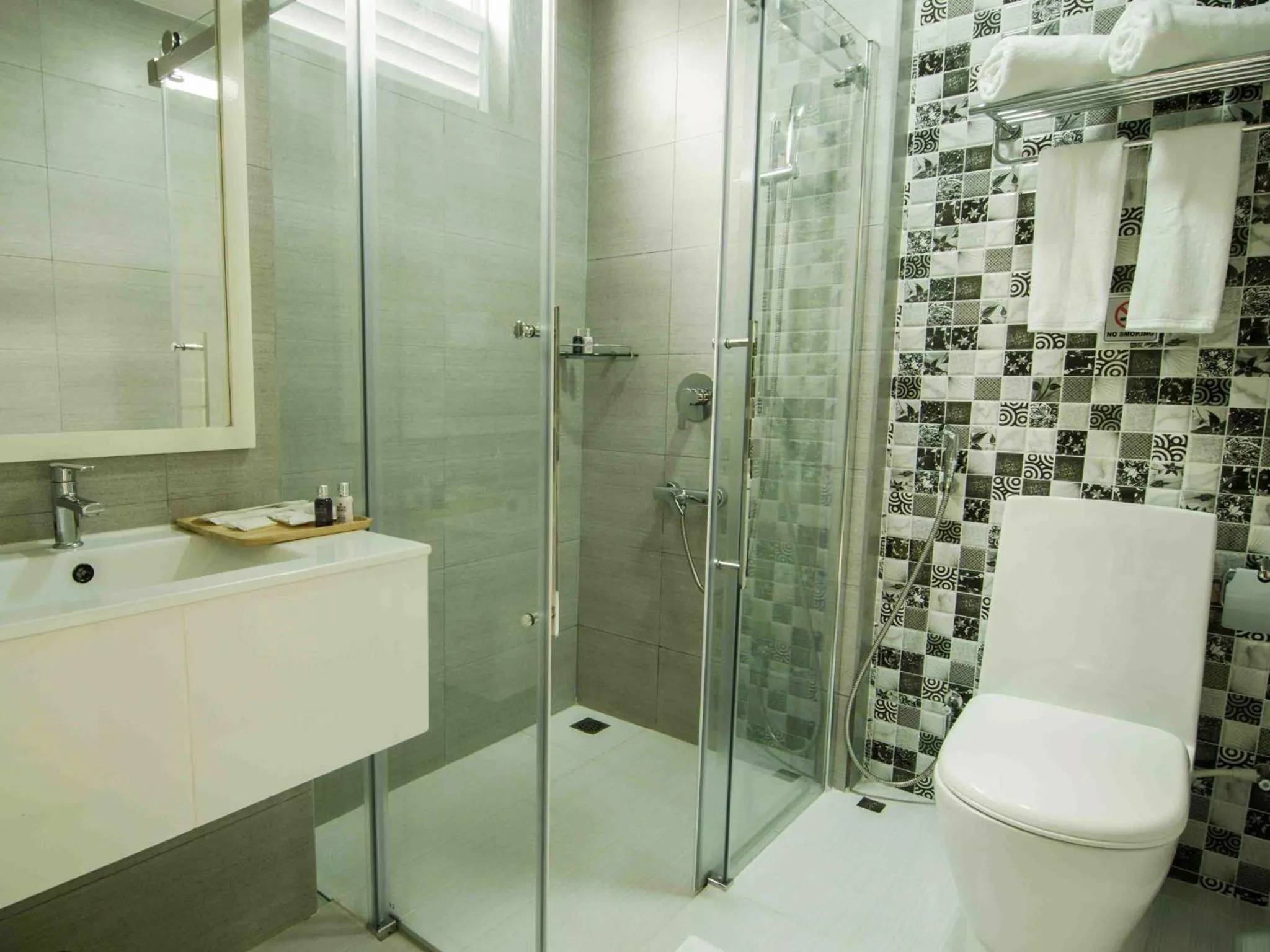 Shower in Coconut Tree Hulhuvilla Beach