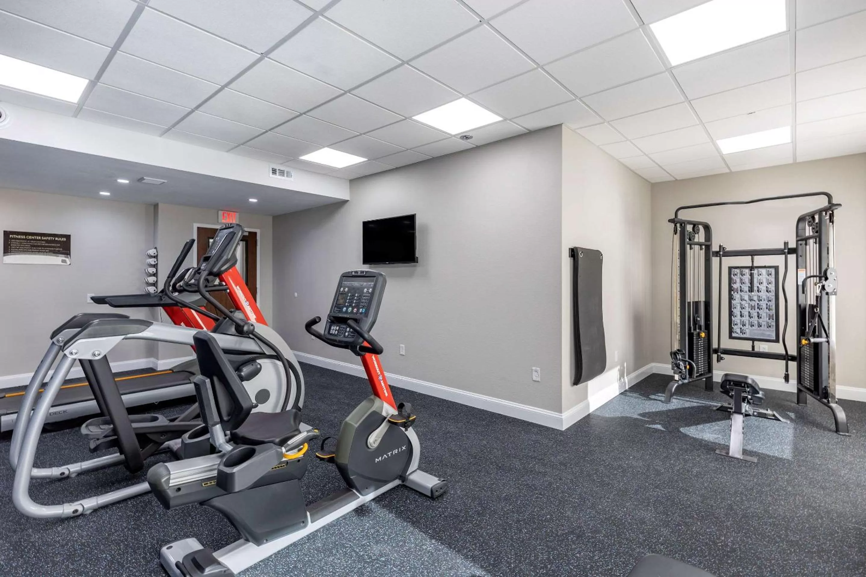 Fitness centre/facilities in Comfort Suites St Louis - Sunset Hills