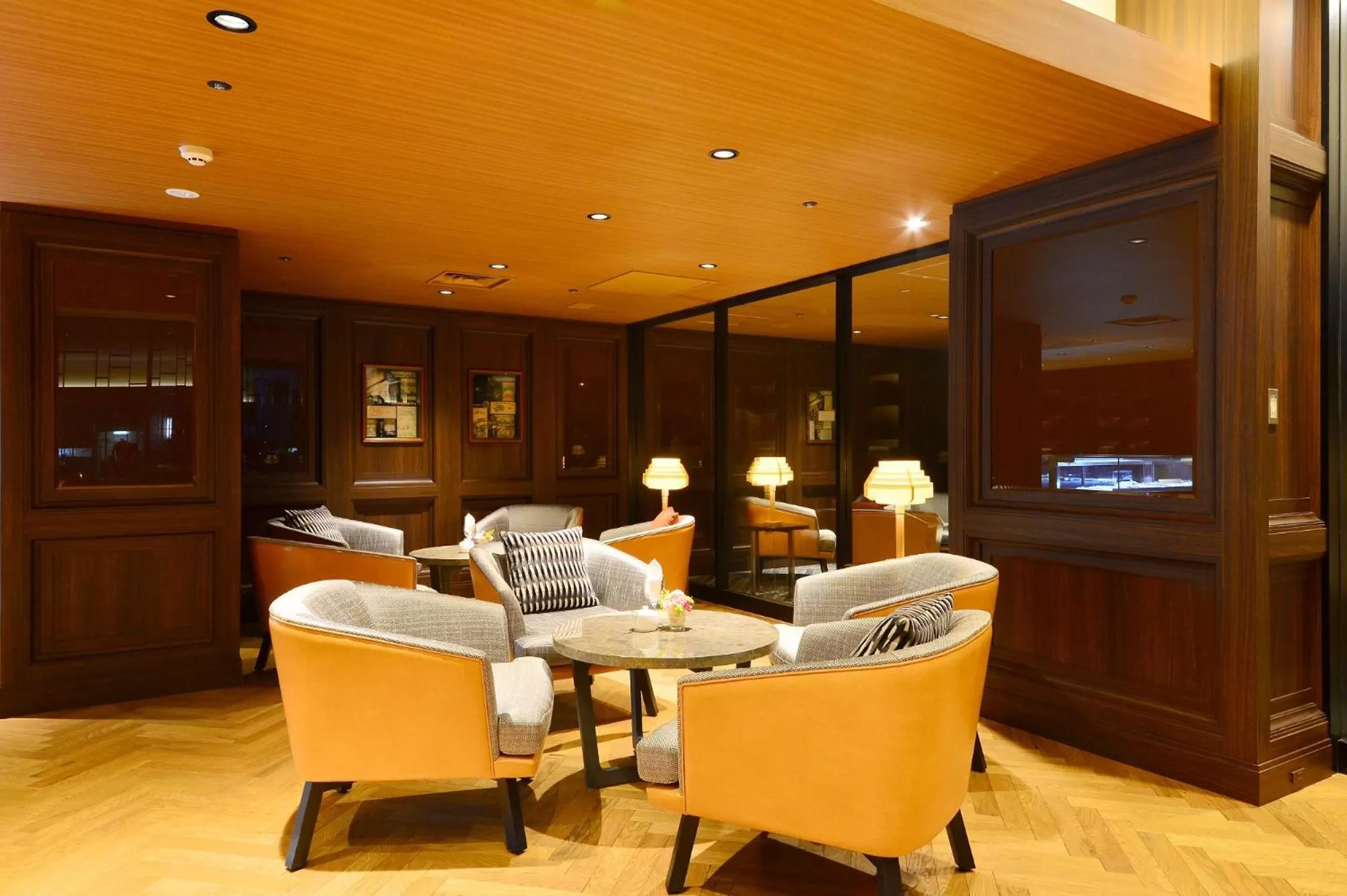 Lounge or bar in Hakodate Kokusai Hotel