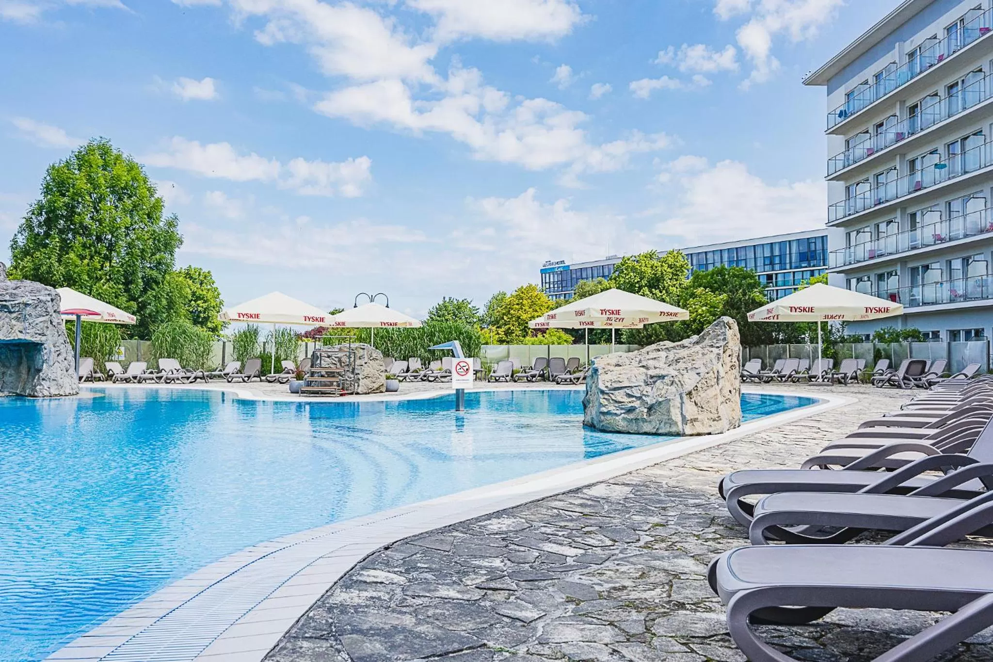 Swimming Pool in Ikar Plaza