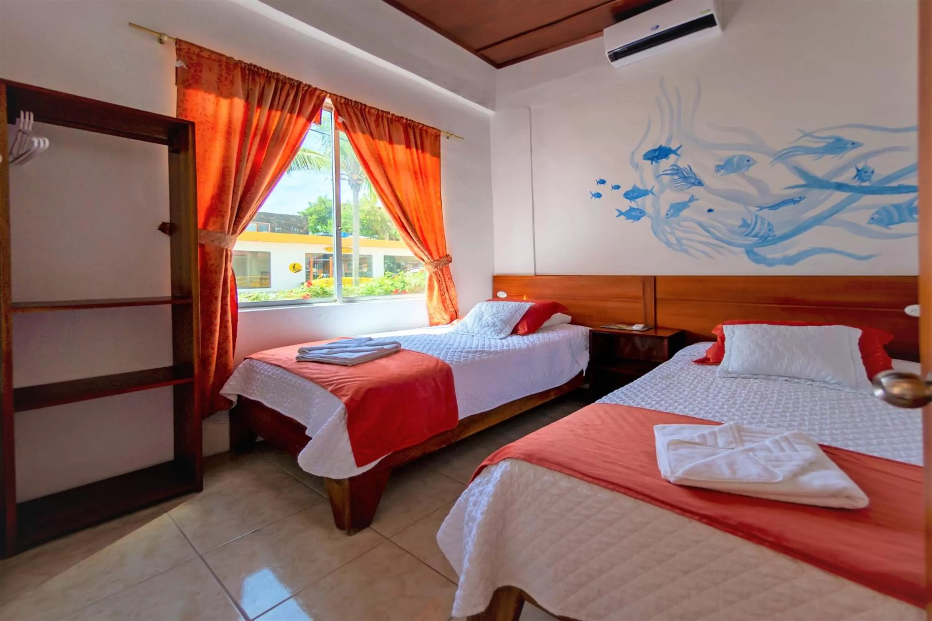 Bed in Hotel Coral Blanco with high speed internet Starlink