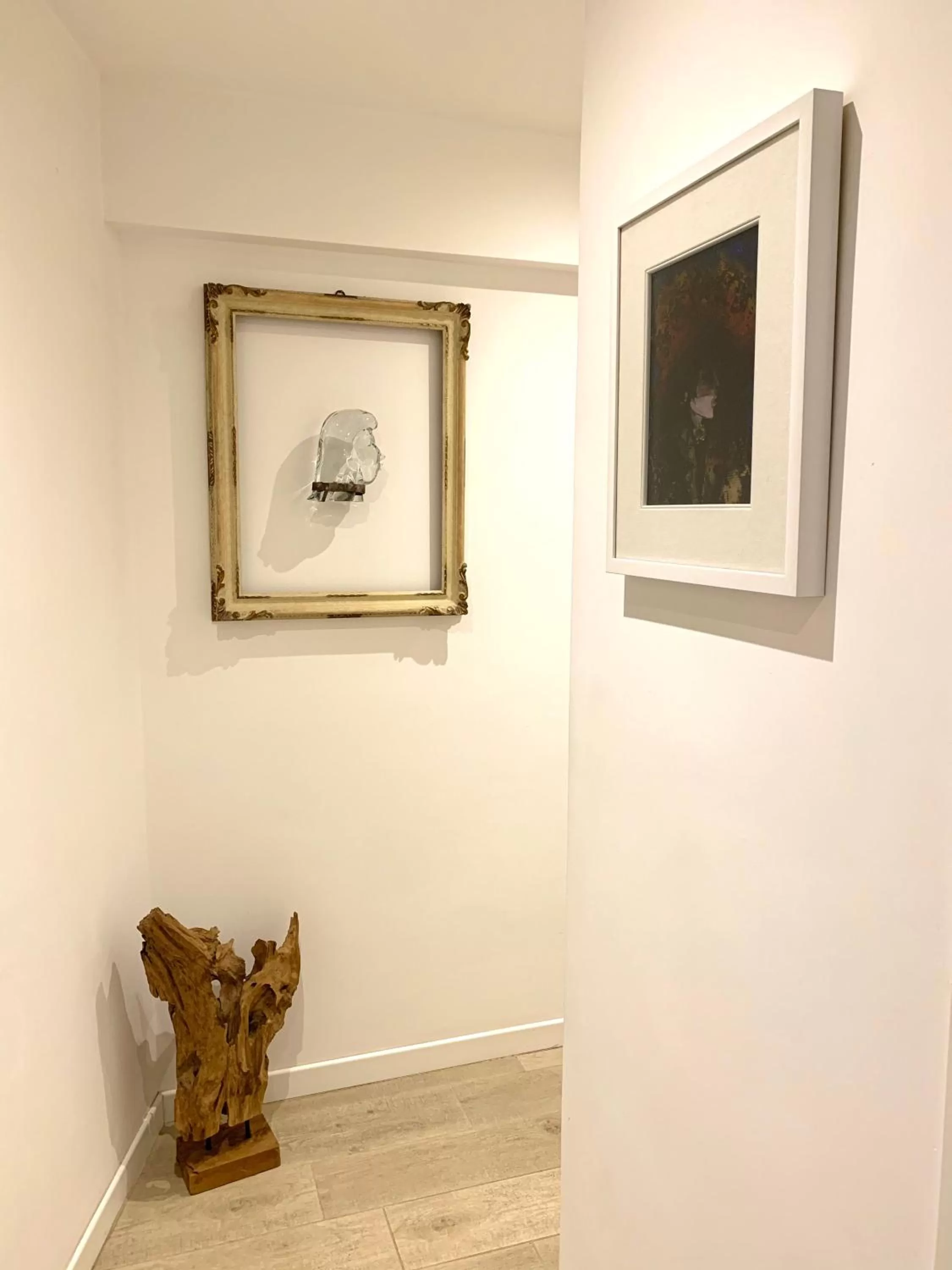 Decorative detail in B&B Fortuny