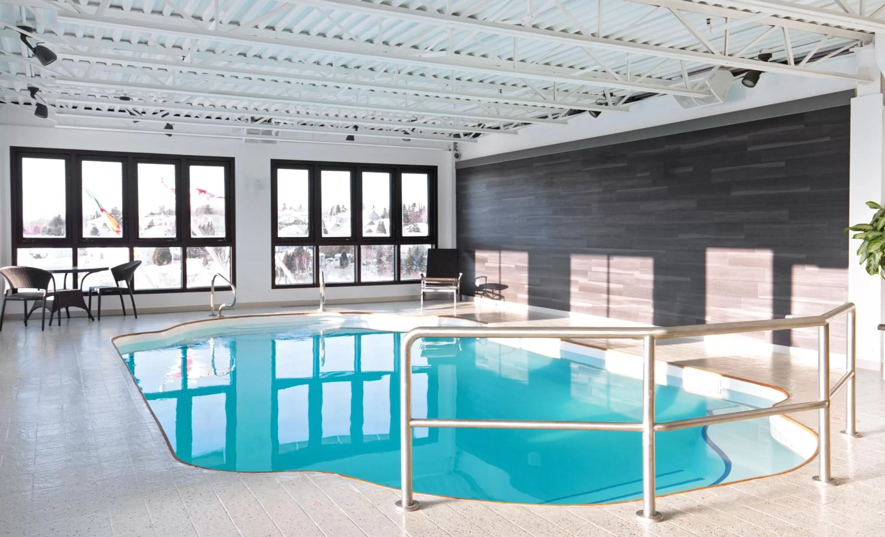 Swimming pool in Hotel Universel Alma