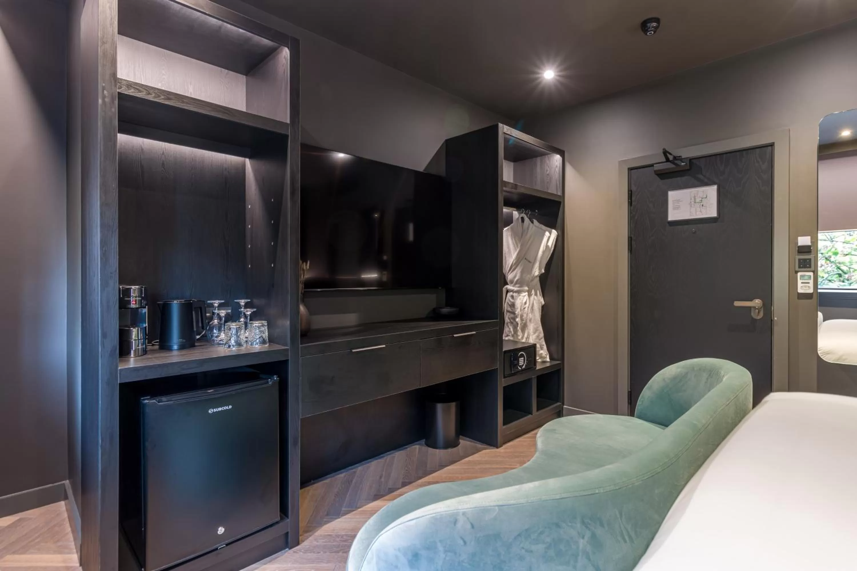 wardrobe in Velvet Hotel Manchester, WorldHotels Crafted