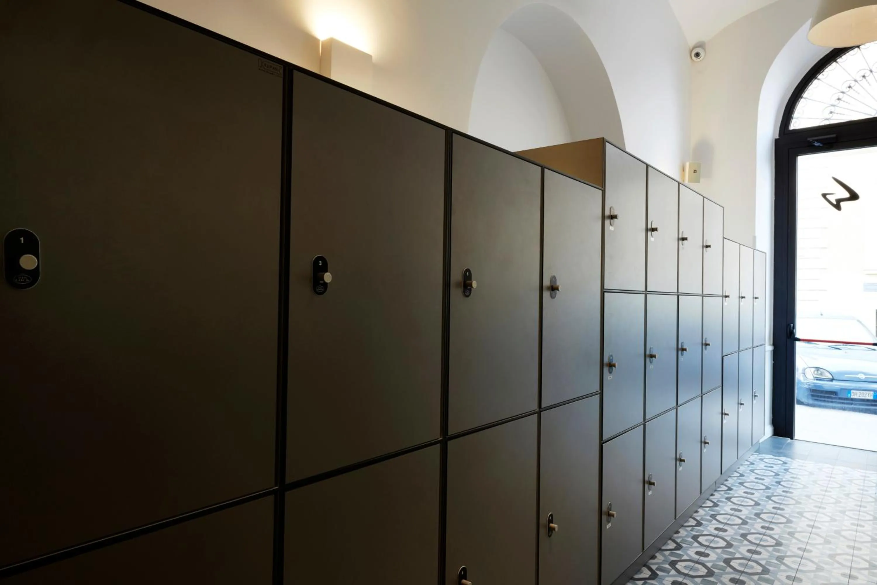 microwave in Generator Rome