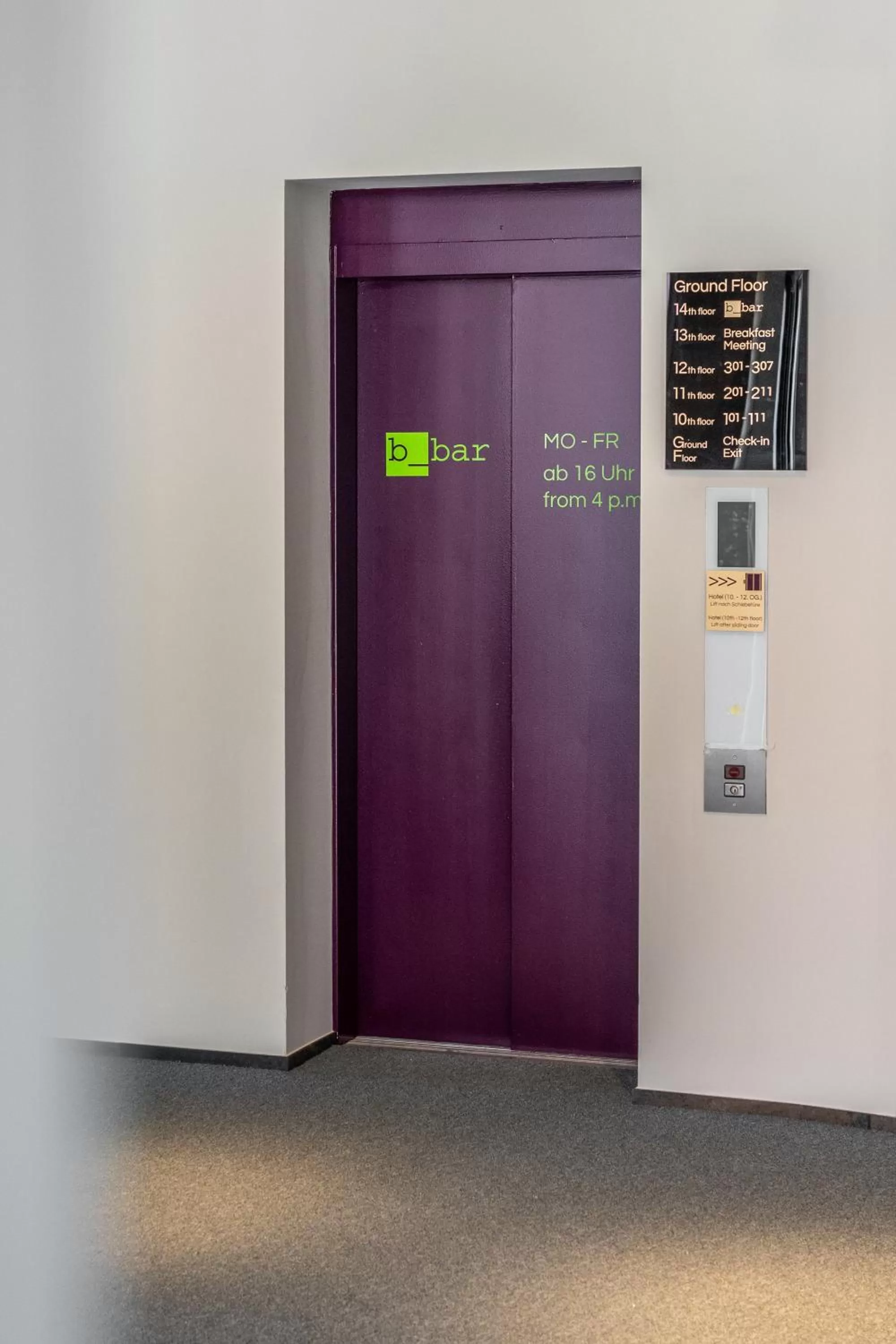 elevator in b-smart hotel Menziken
