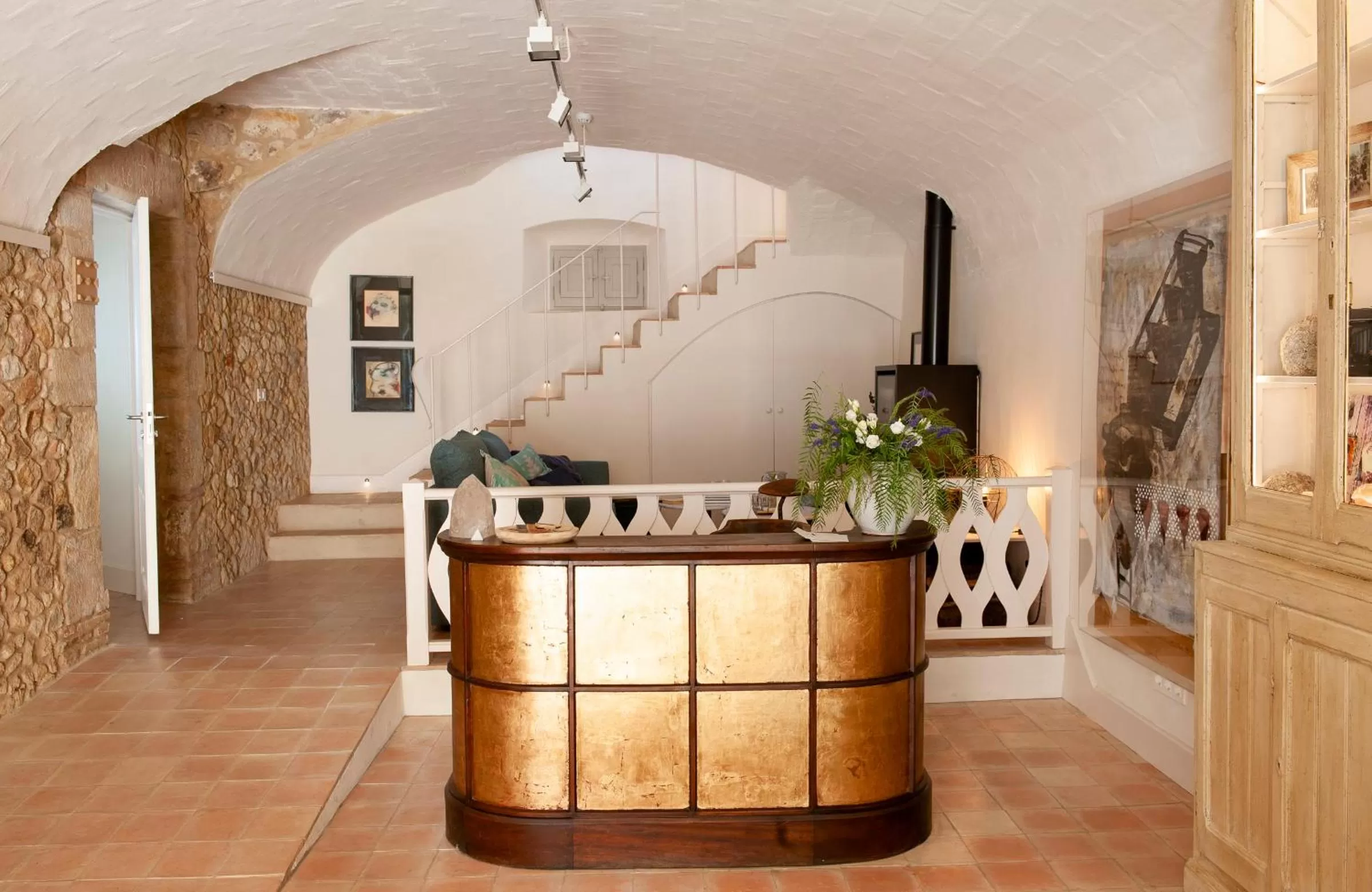 Lobby or reception in Arkhé Hotel Boutique Pals