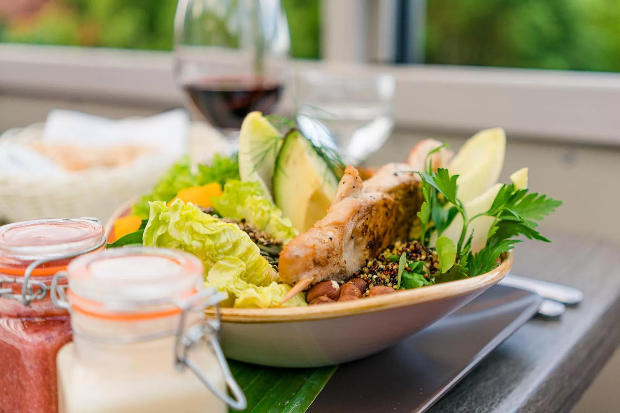 Food and drinks in Romantik Hotel Ahrenberg