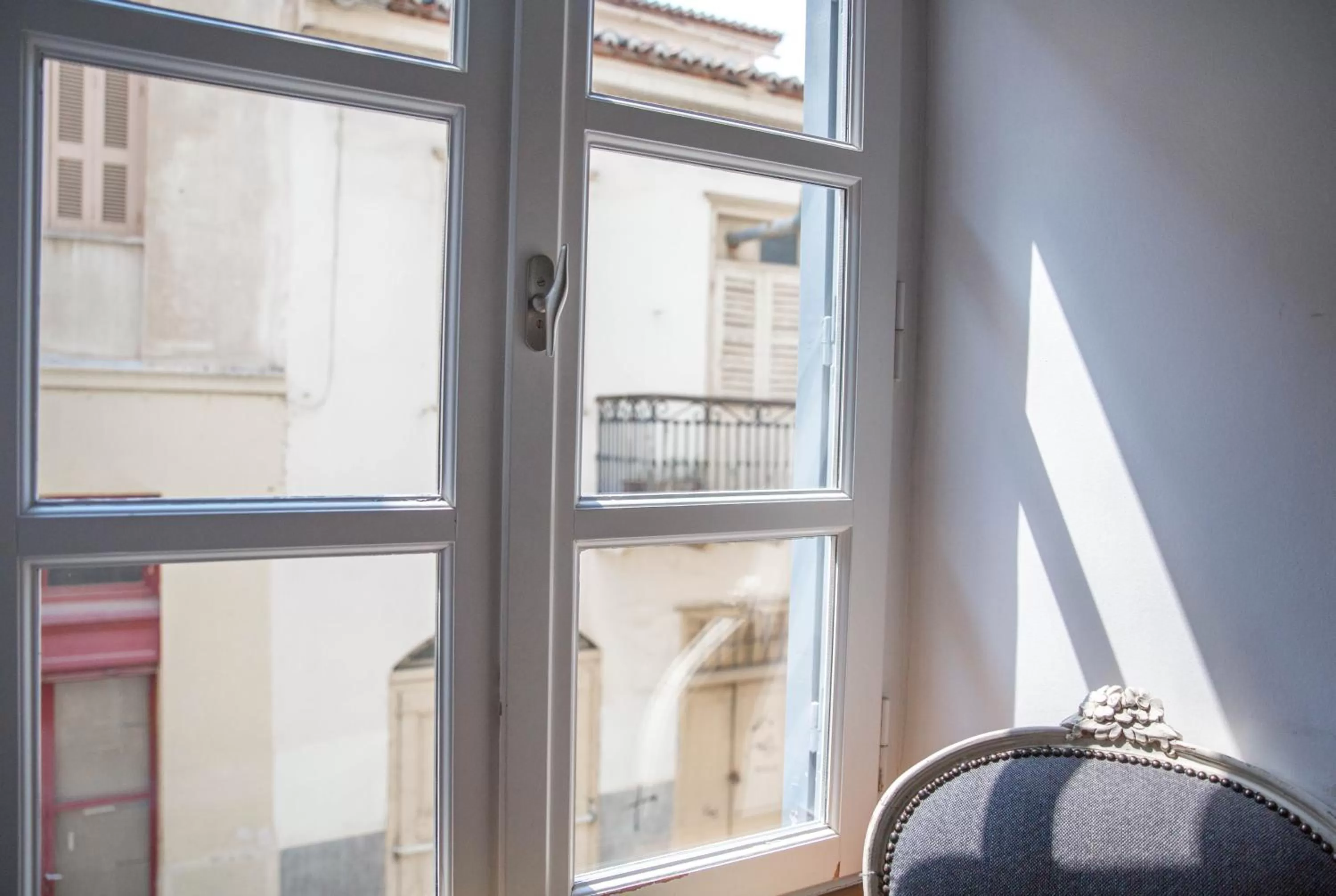 Decorative detail in Amymone and Adiandi