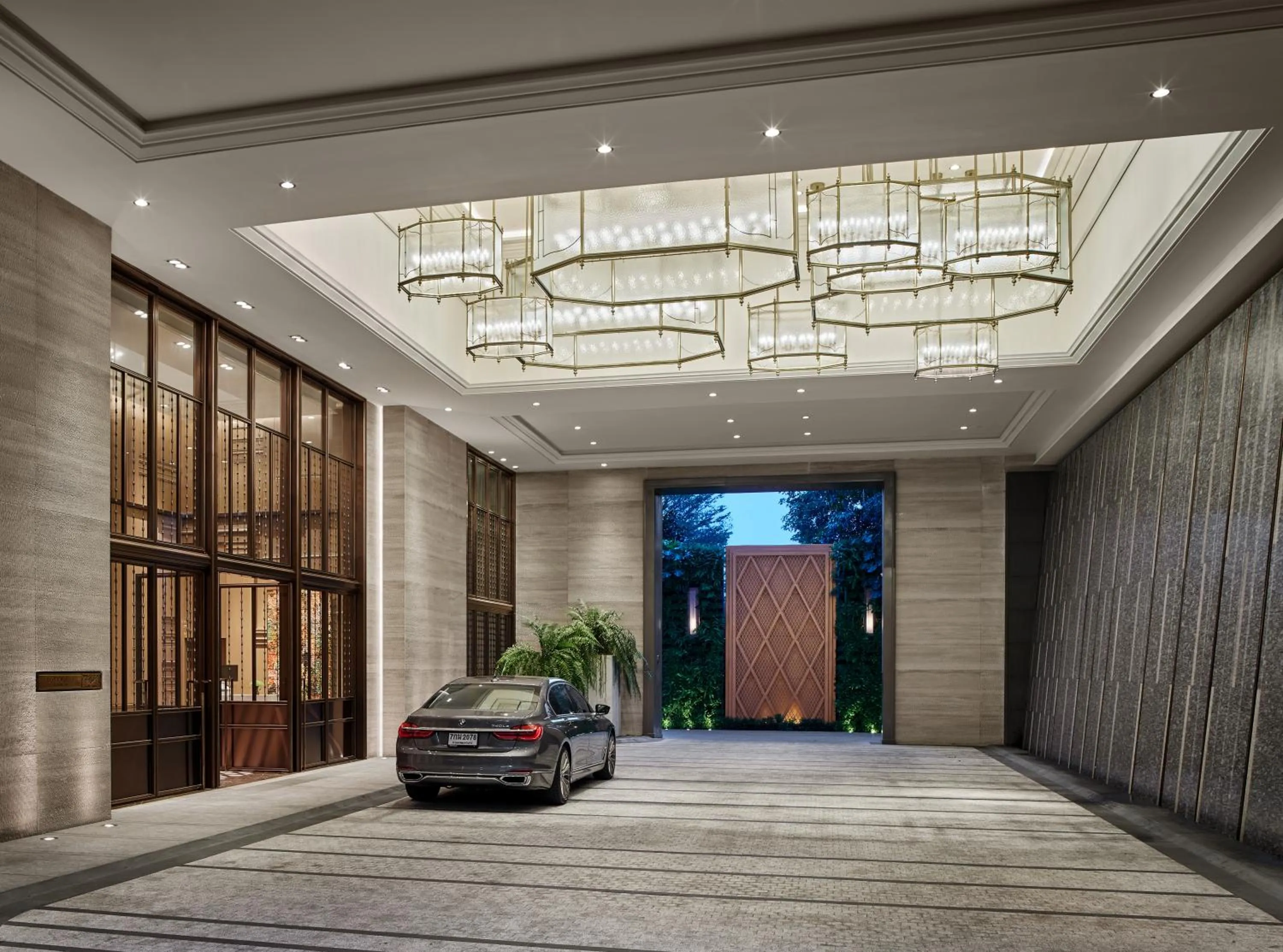 Facade/entrance in Rosewood Bangkok