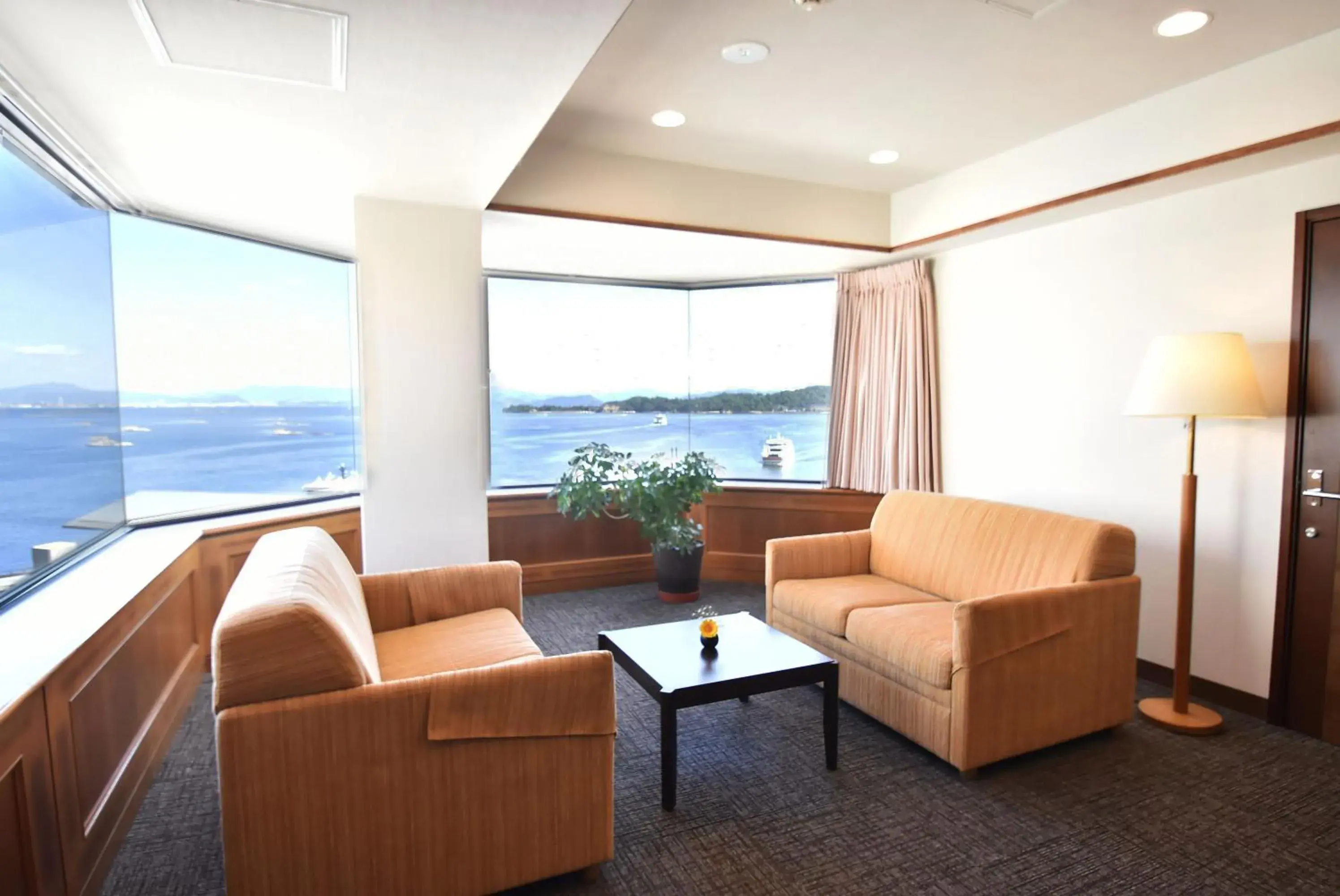 Suite with Sea View in Miyajima Coral Hotel Suite with Sea View in Miyajima Coral Hotel