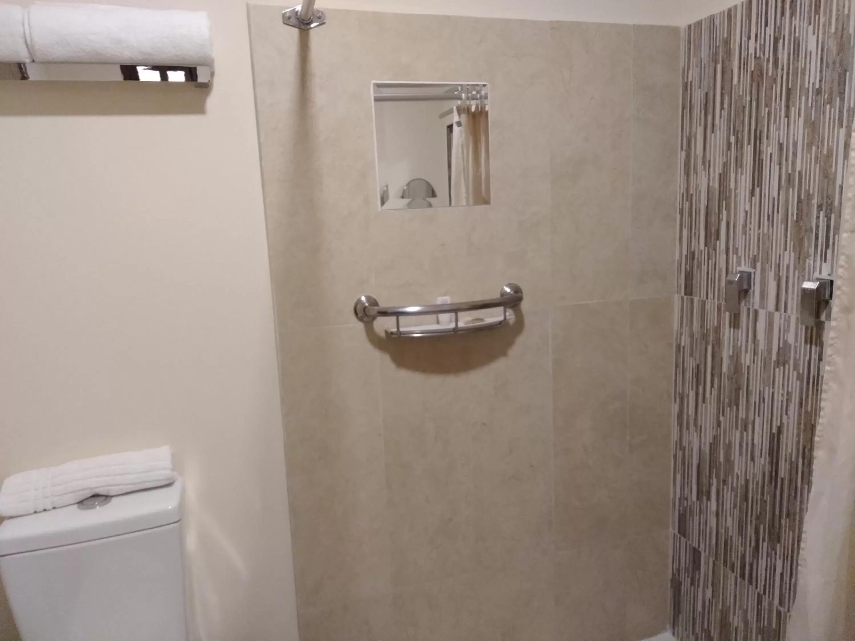 Bathroom in Hotel JYE by Serranillo, Mineral del Monte Hgo