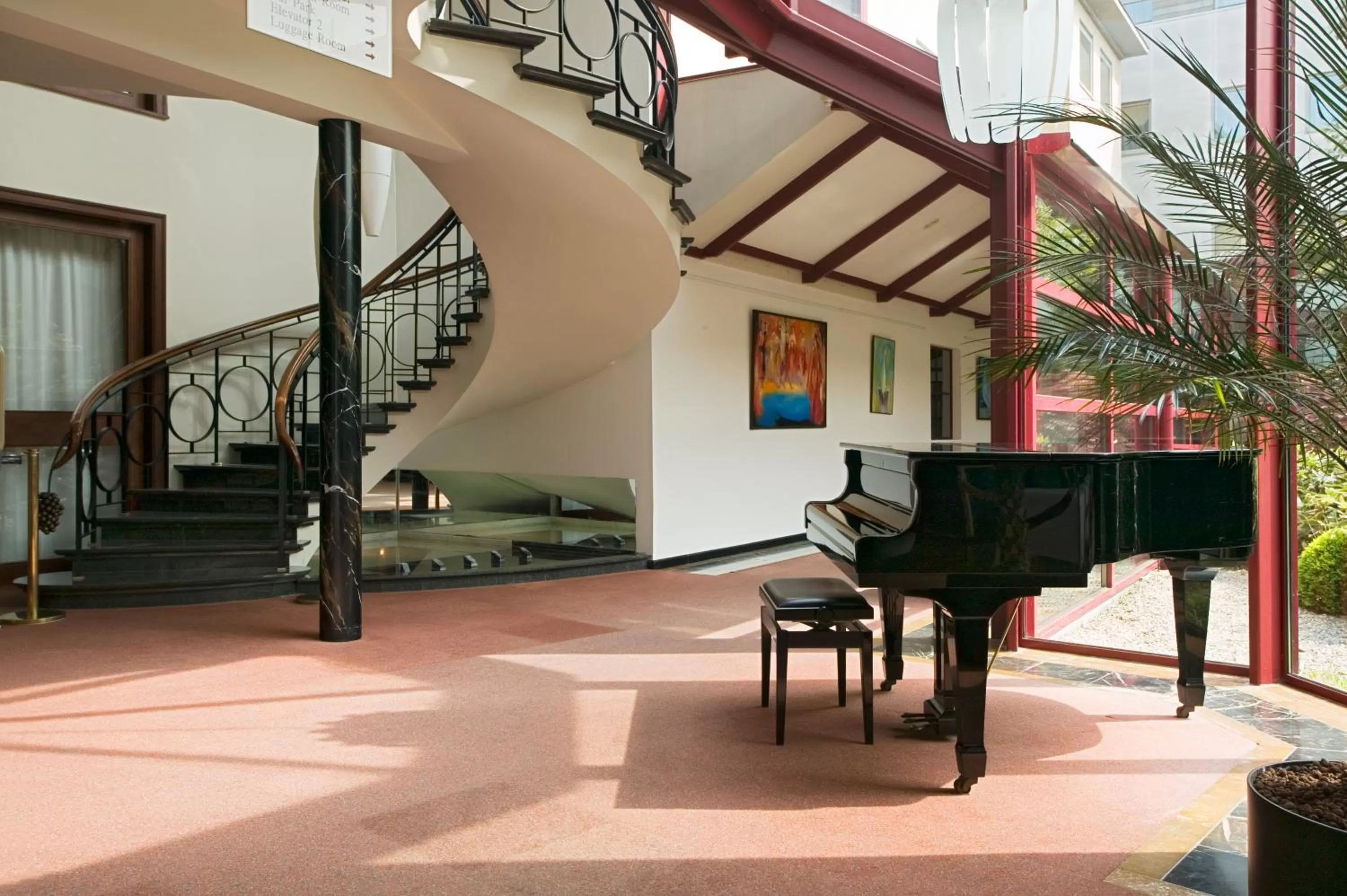 Lobby or reception in Golden Tulip Hotel de’ Medici