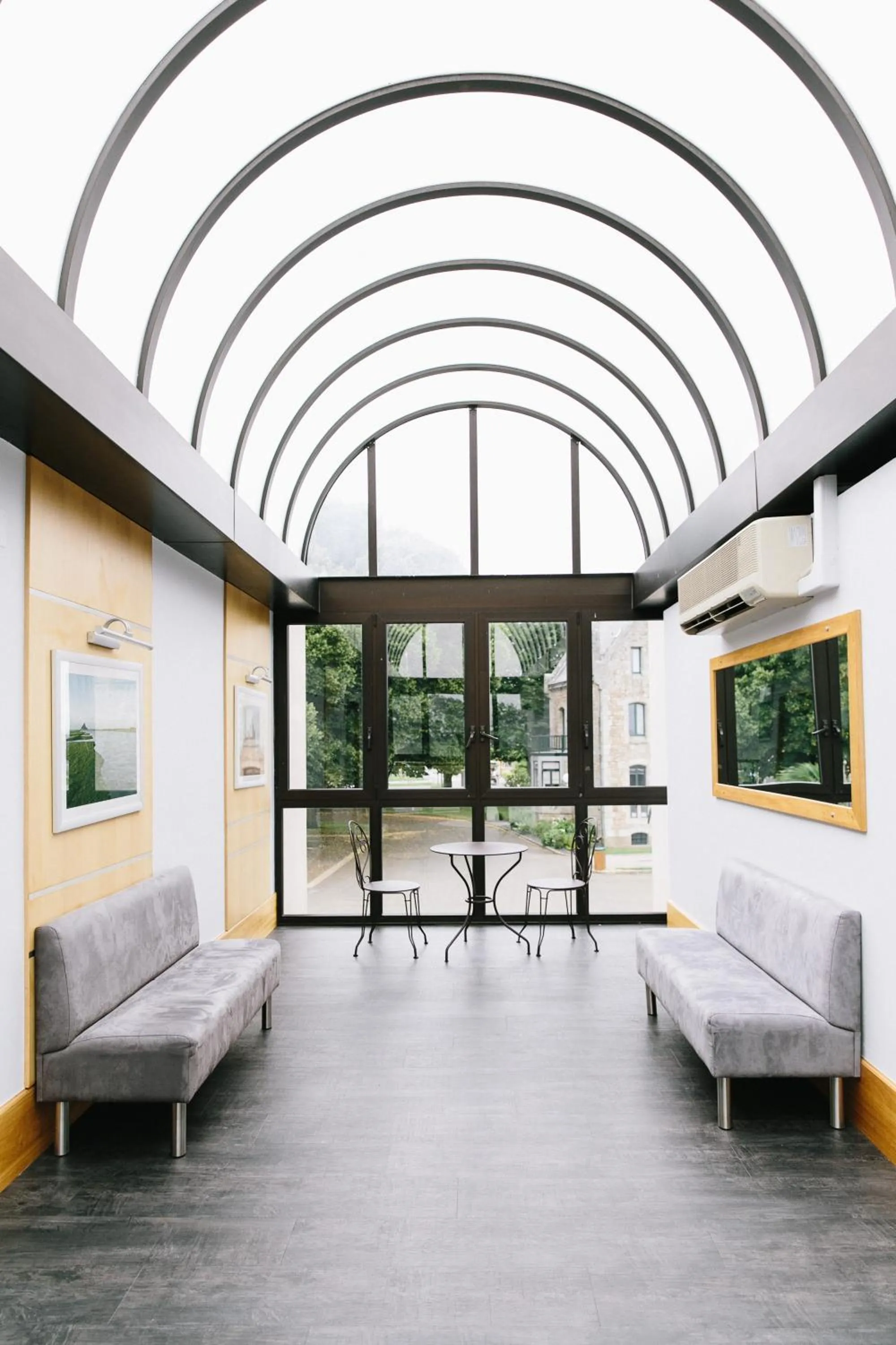 Lobby or reception in Mercure Mont Saint Michel