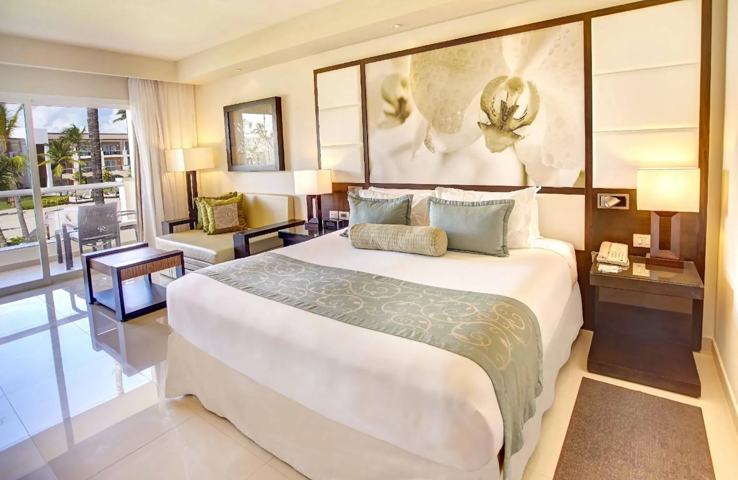 Luxury Ocean View Room Diamond Club in Royalton Punta Cana, An Autograph Collection All-Inclusive Resort & Casino