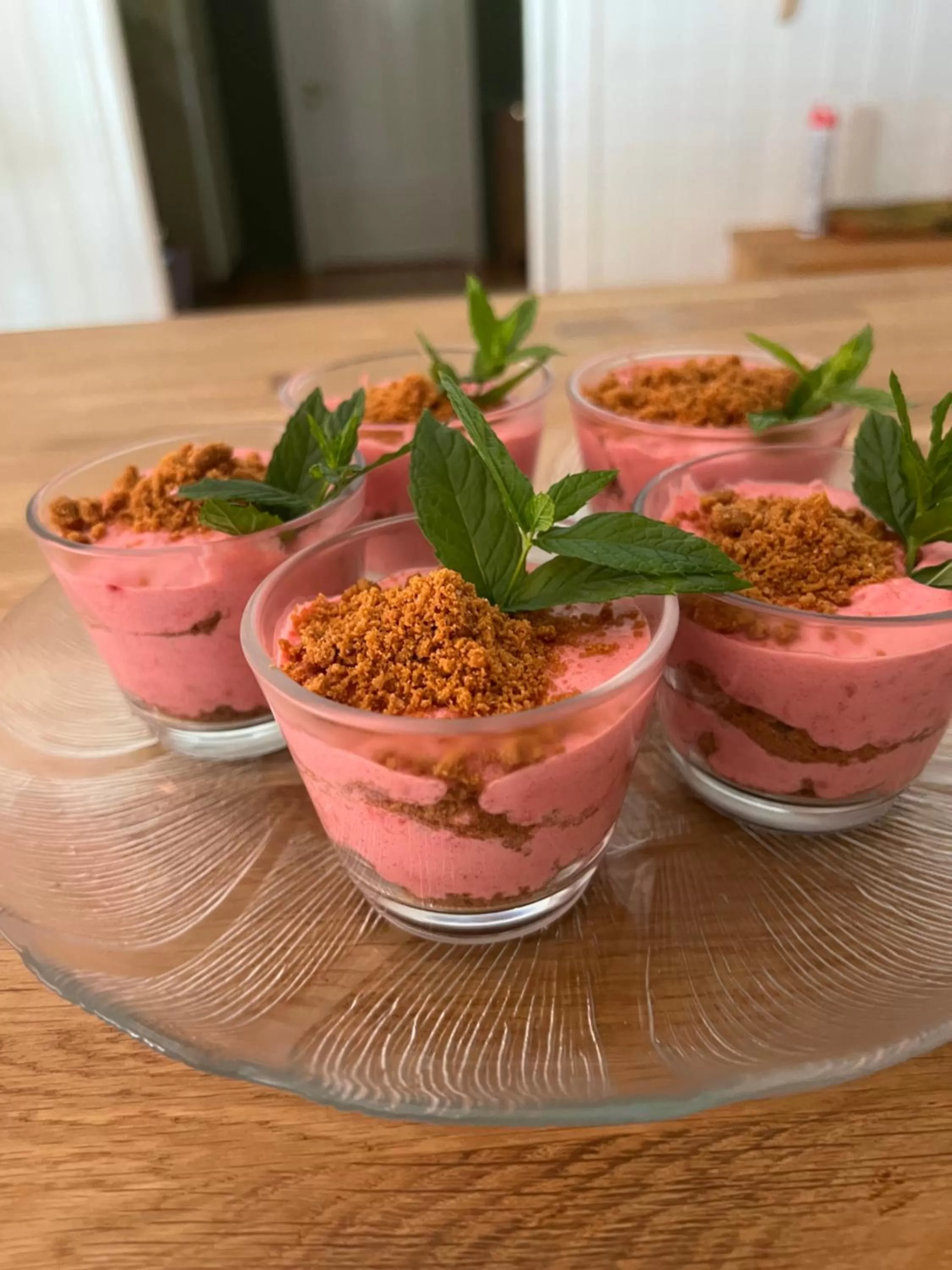 Restaurant/places to eat, Food in Yaberg Affären