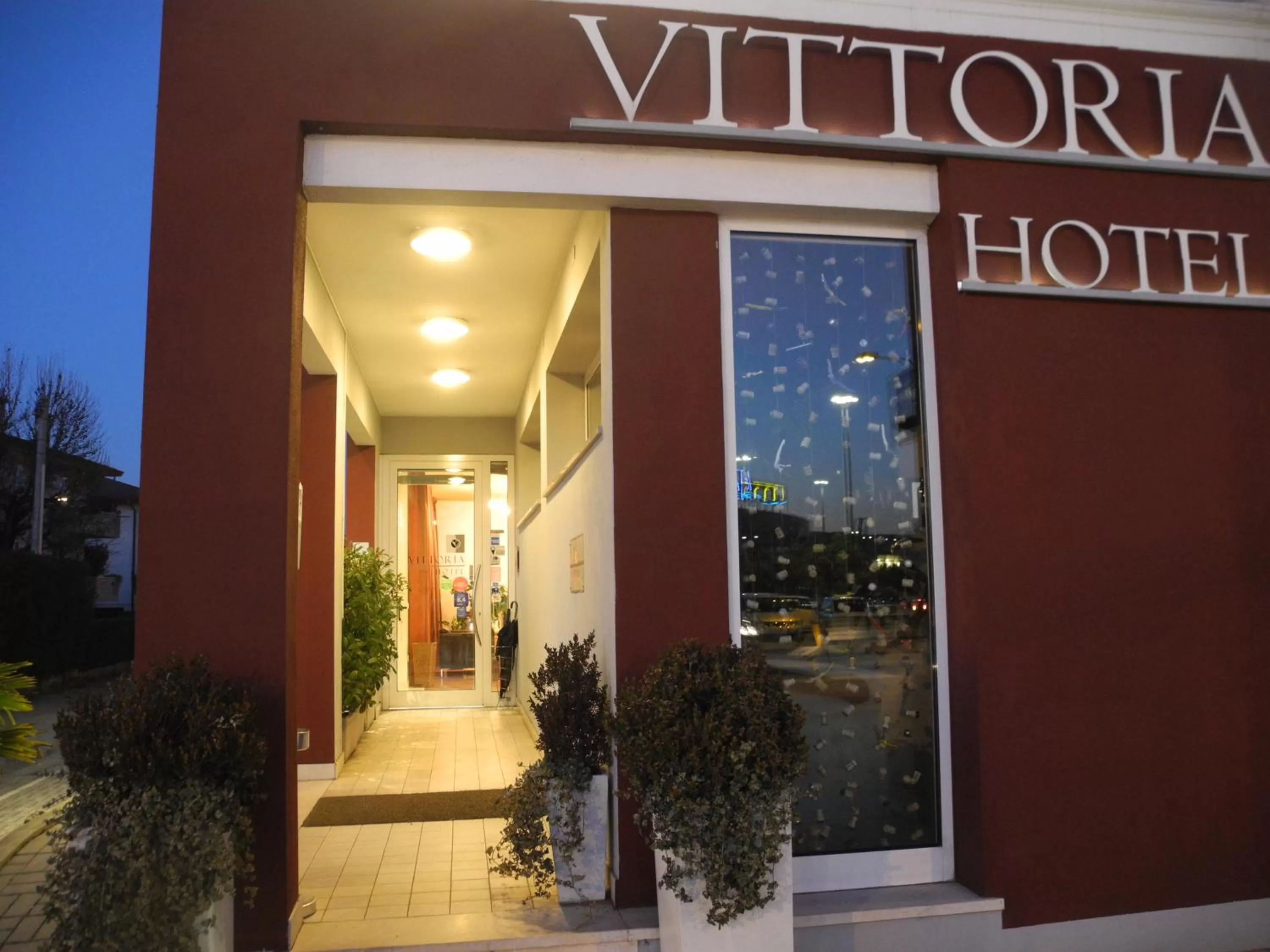 Facade/entrance in Hotel Vittoria