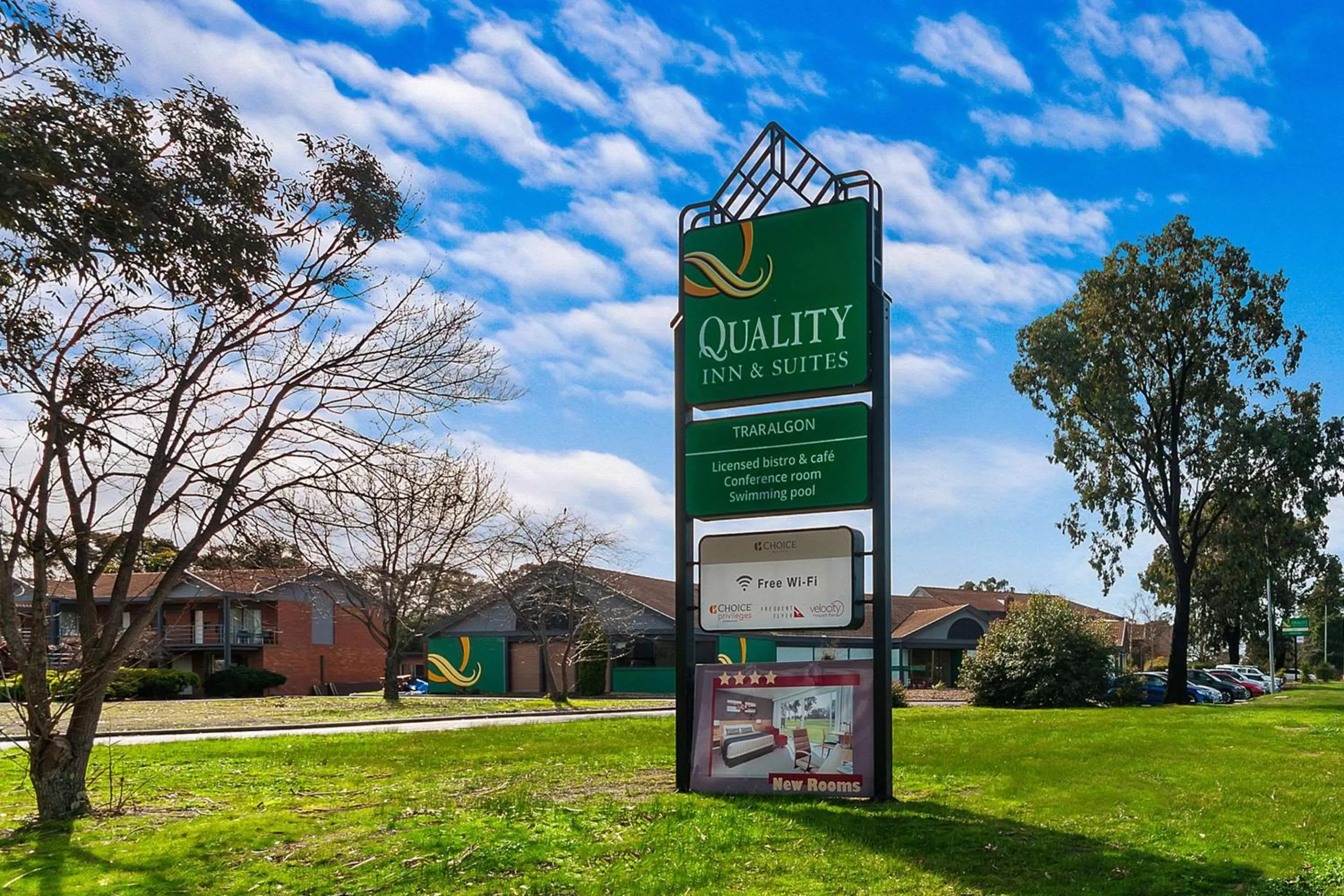 Property building in Quality Inn & Suites Traralgon