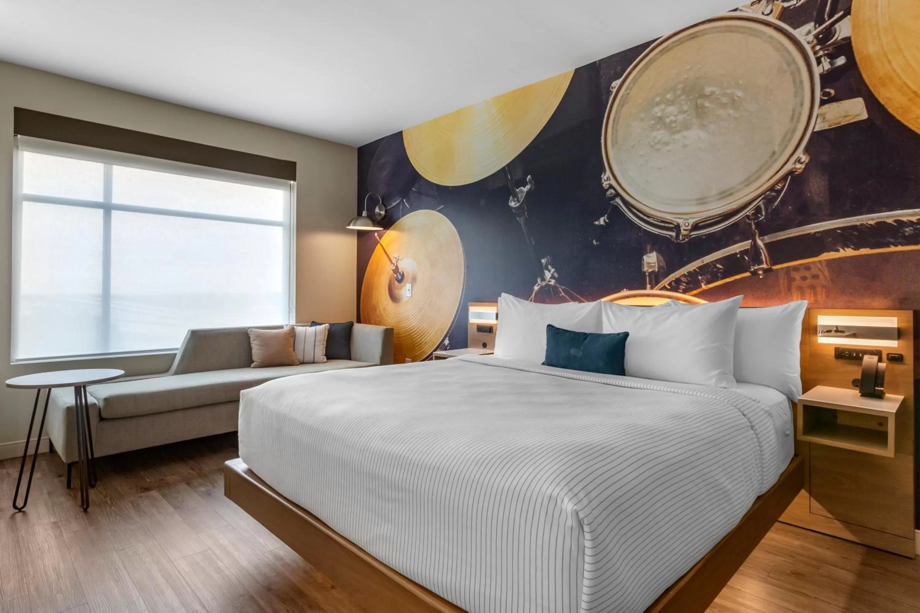 Guests, Bed in Cambria Hotel Austin Airport