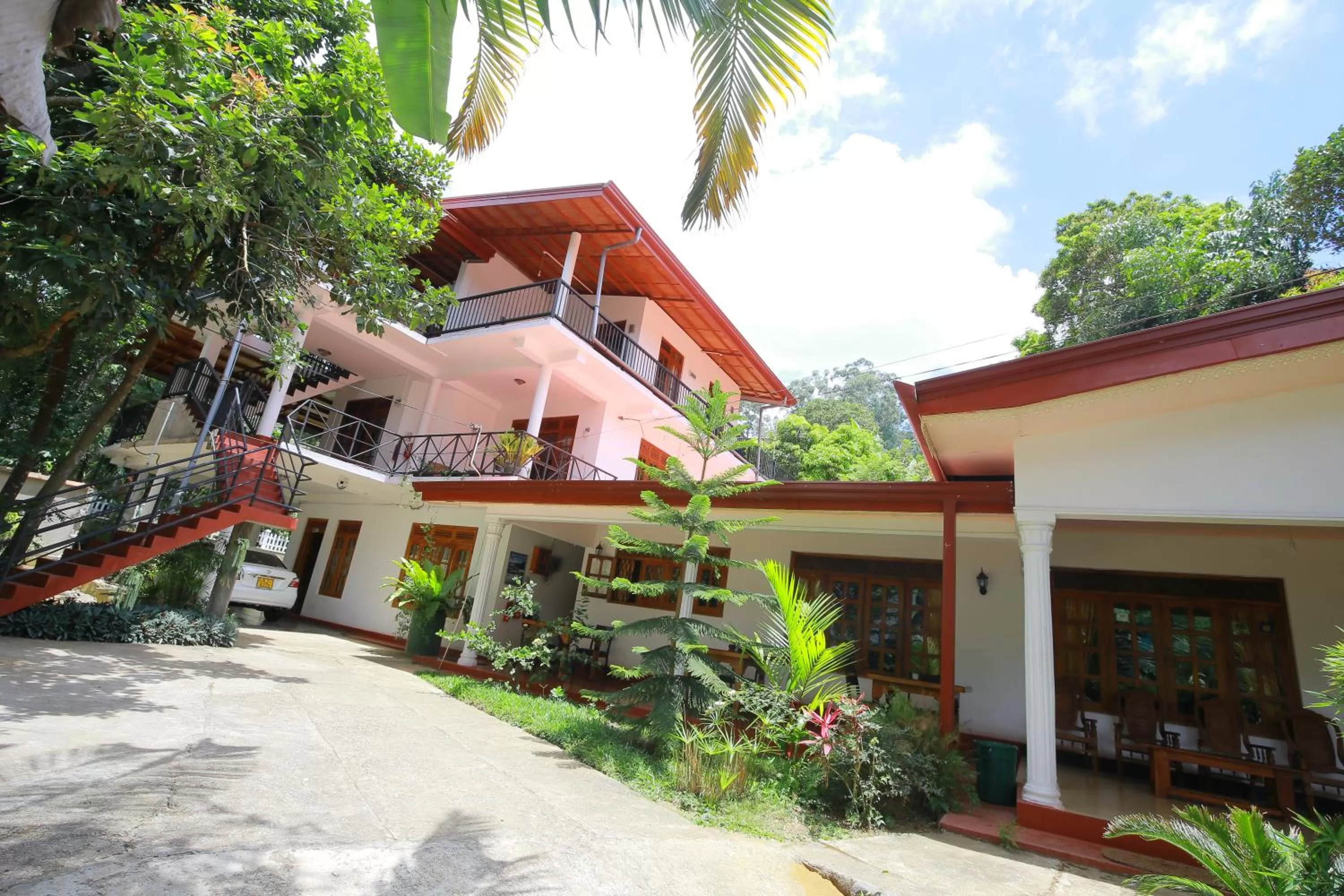 Facade/entrance, Property Building in Freedom Guest Inn Ella