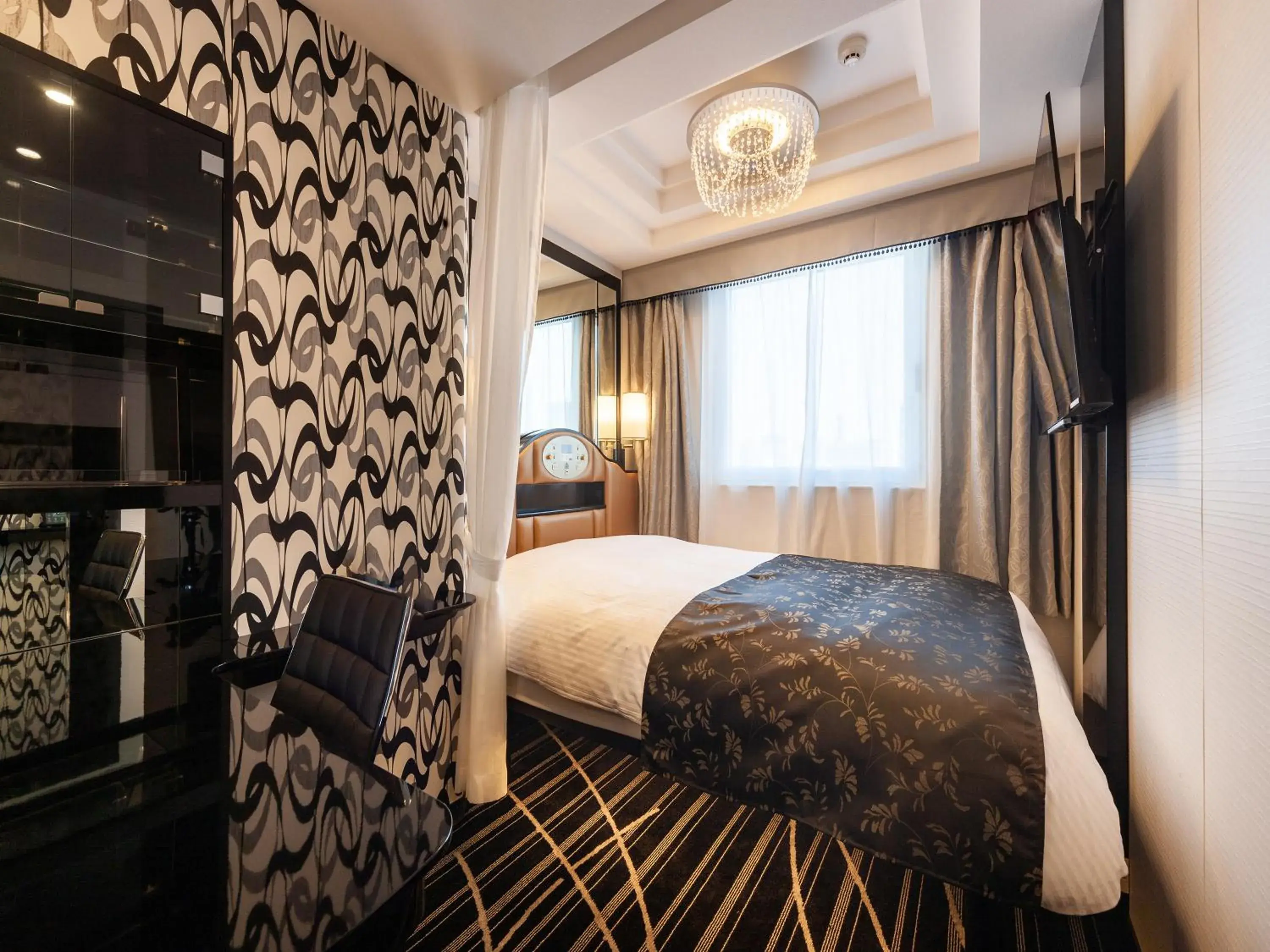 Standard Double Room (2 Adults) - single occupancy - Non-Smoking in APA Hotel PRIDE Akasaka Kokkaigijidomae Standard Double Room (2 Adults) - single occupancy - Non-Smoking in APA Hotel PRIDE Akasaka Kokkaigijidomae