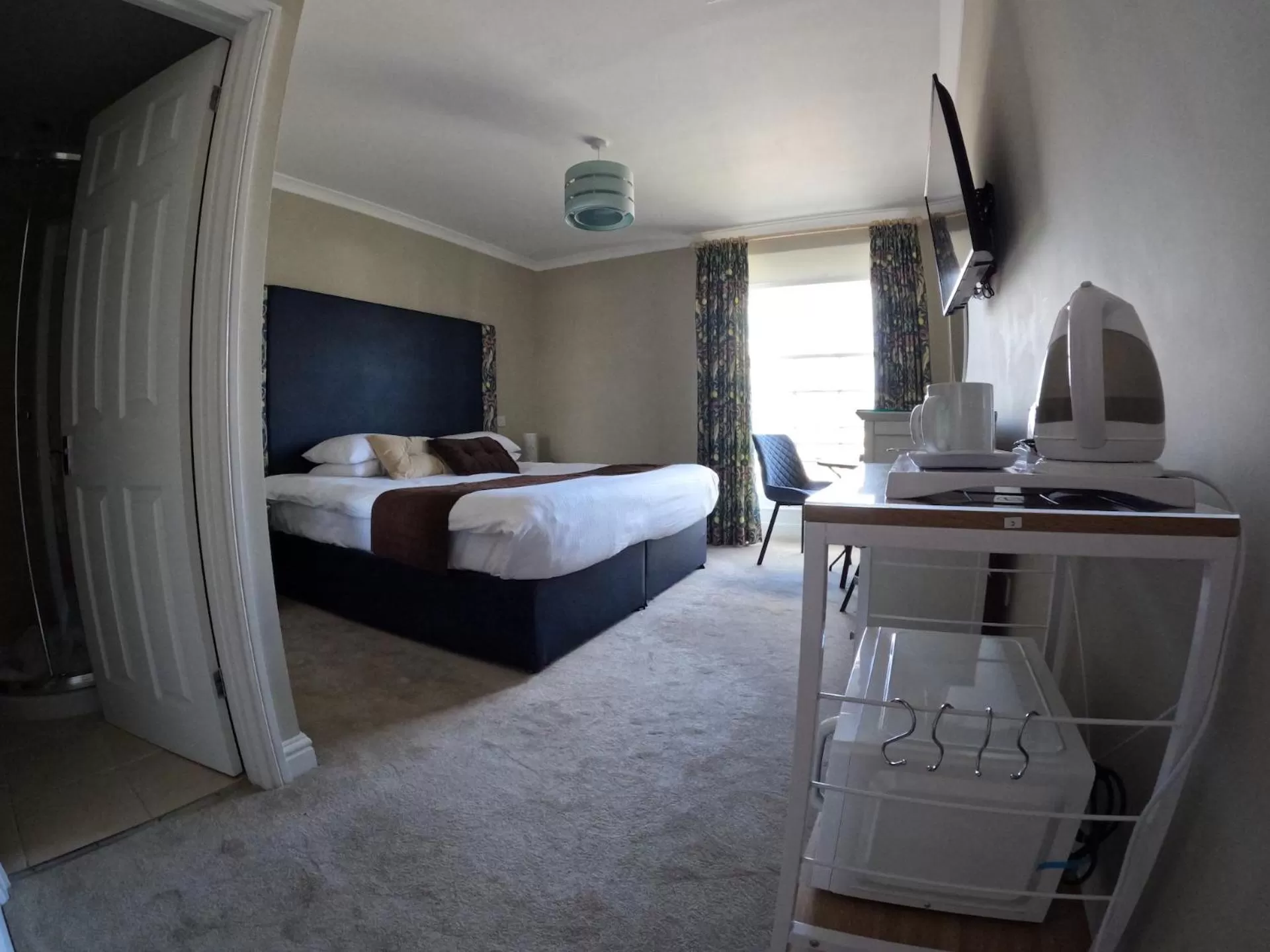 Bed in The Grove Falmouth