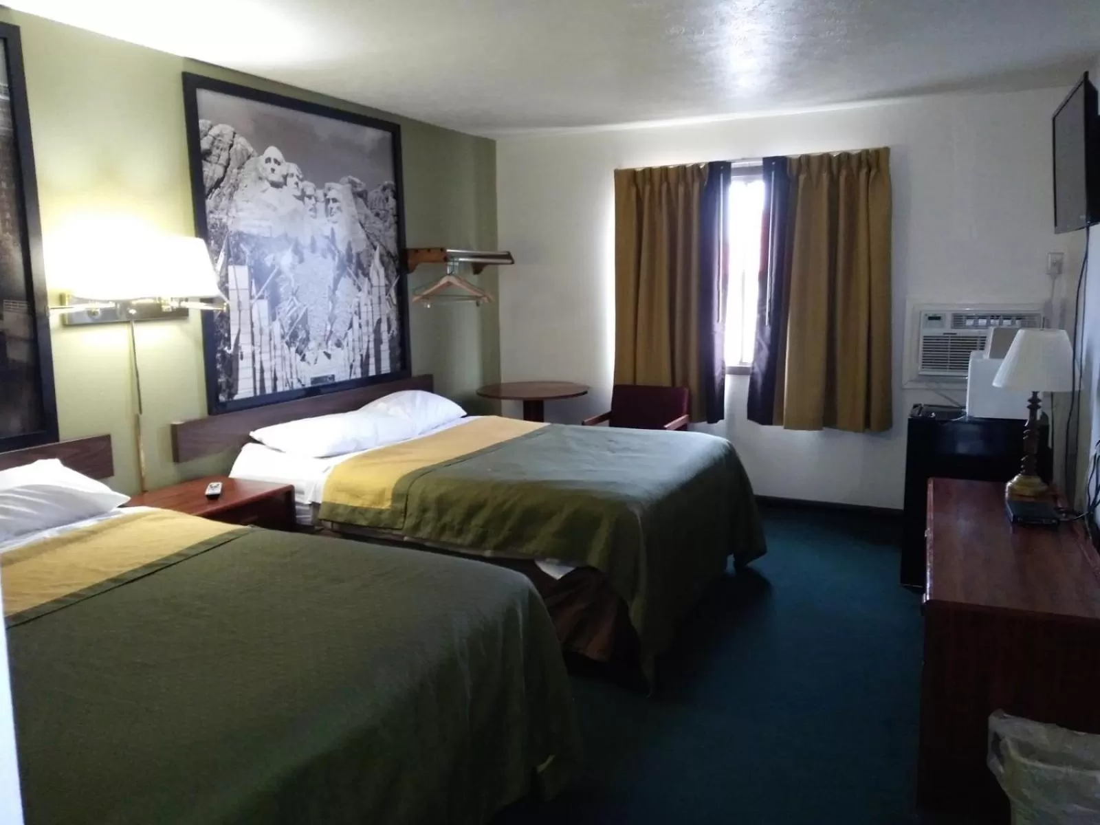 Bed in Ainsworth Inn